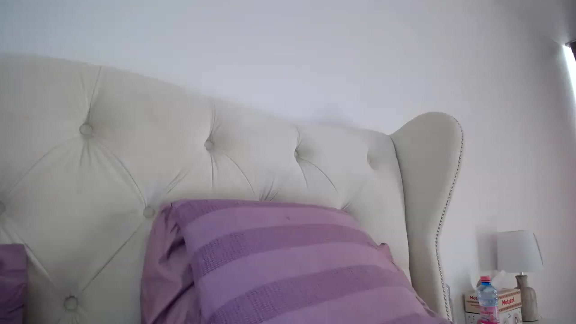Gallery image thumbnail from L_A_U's myfreecams stream on, 05/18/2023, 08:06 image 1 of 20