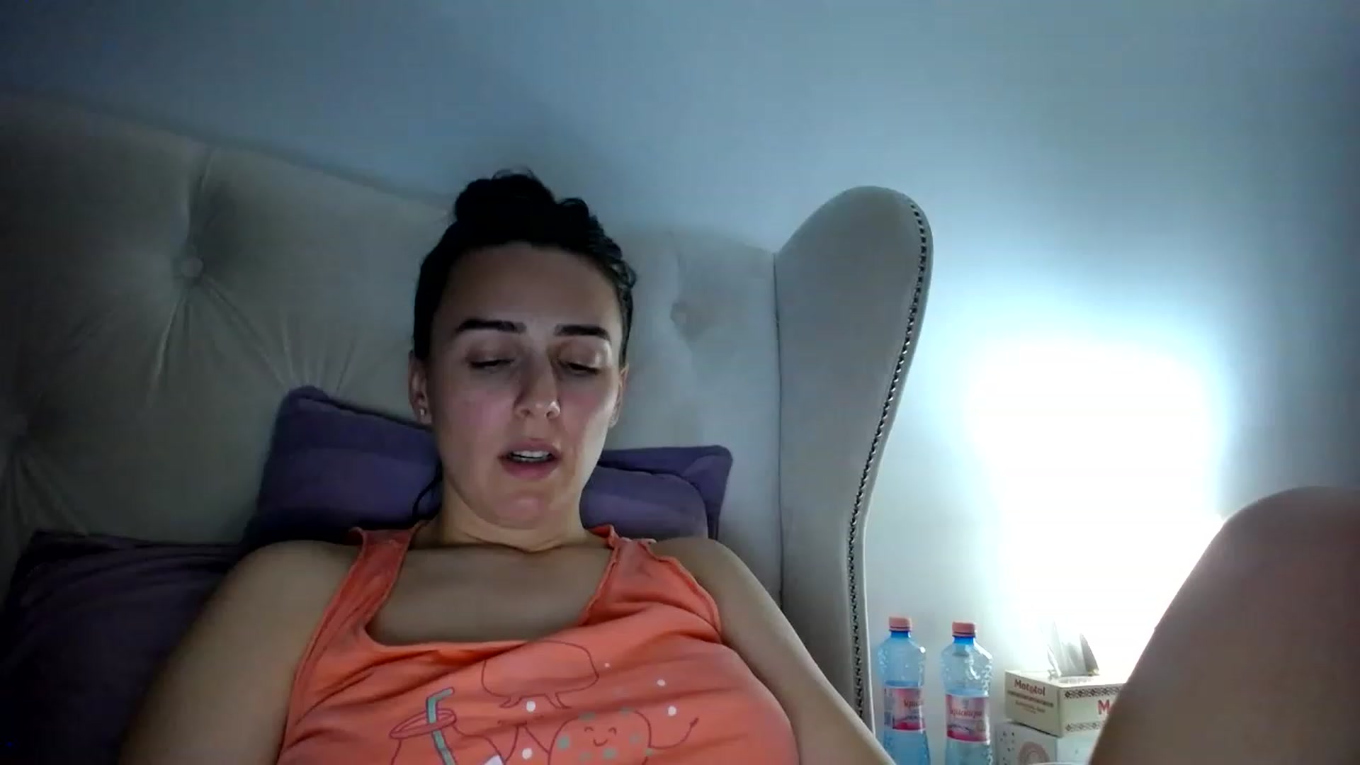Gallery image thumbnail from L_A_U's myfreecams stream on, 05/18/2023, 21:15 image 17 of 20