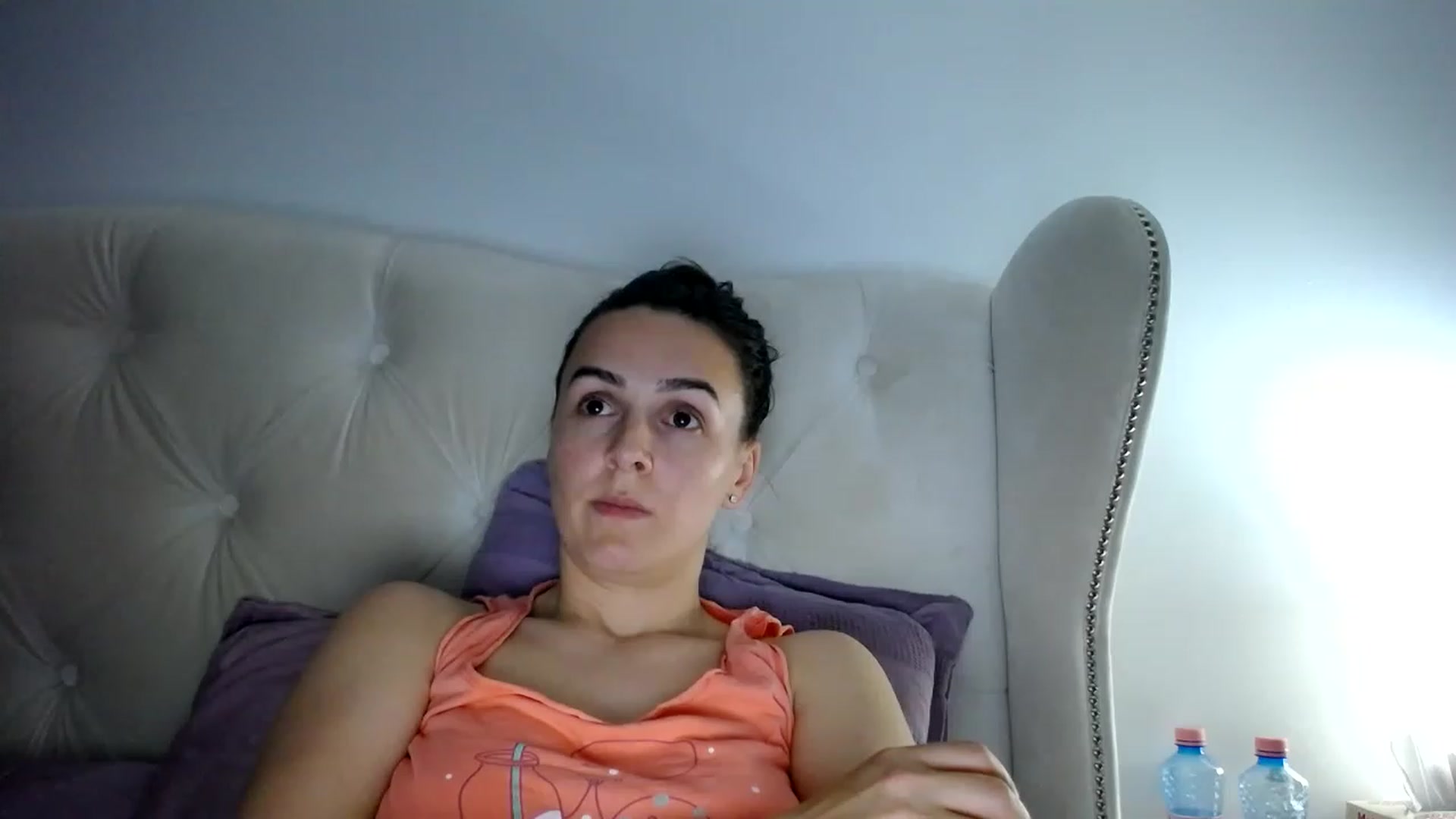 Gallery image thumbnail from L_A_U's myfreecams stream on, 05/18/2023, 21:42 image 8 of 20