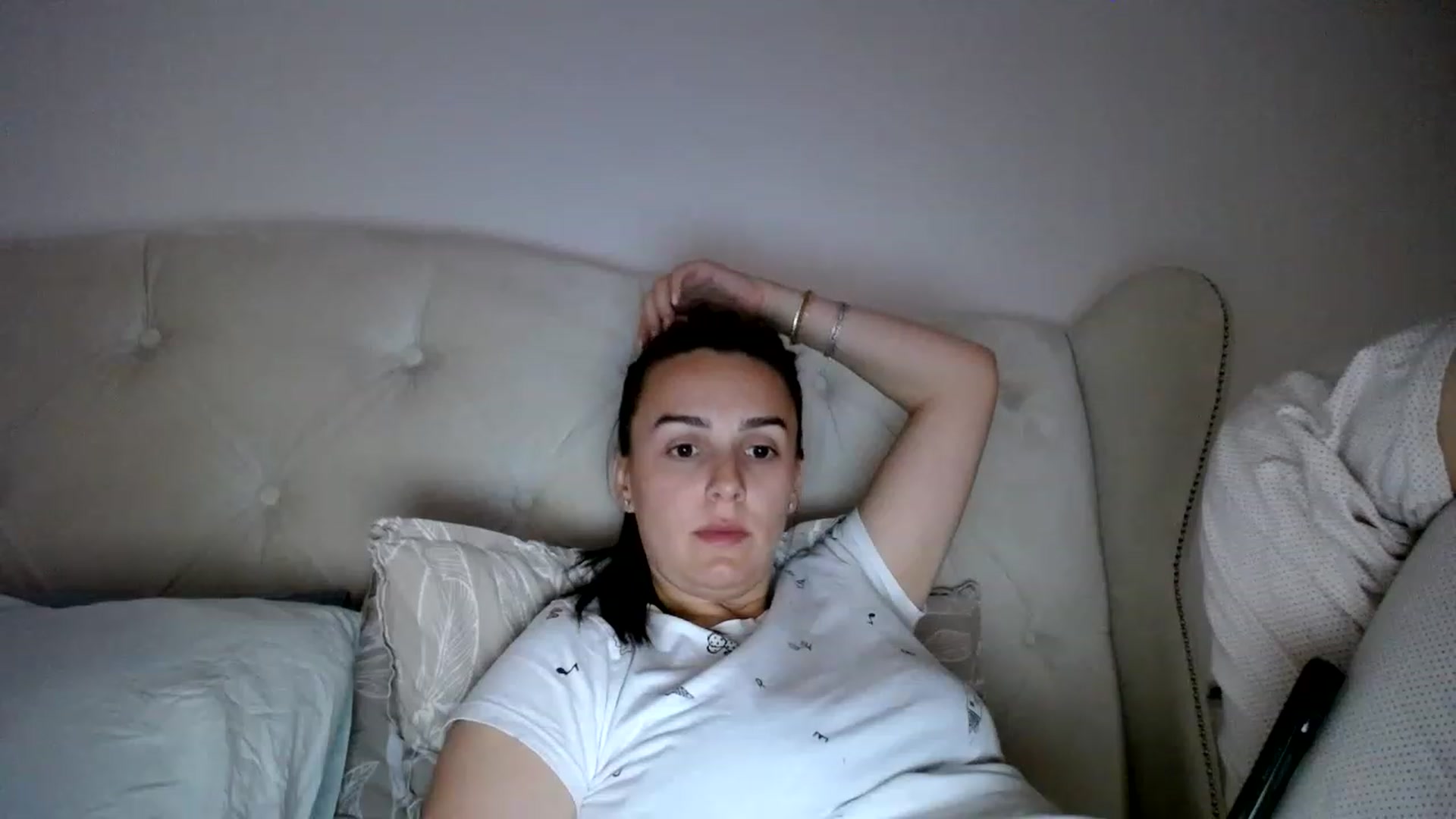 Gallery image thumbnail from L_A_U's myfreecams stream on, 05/21/2023, 17:05 image 13 of 20