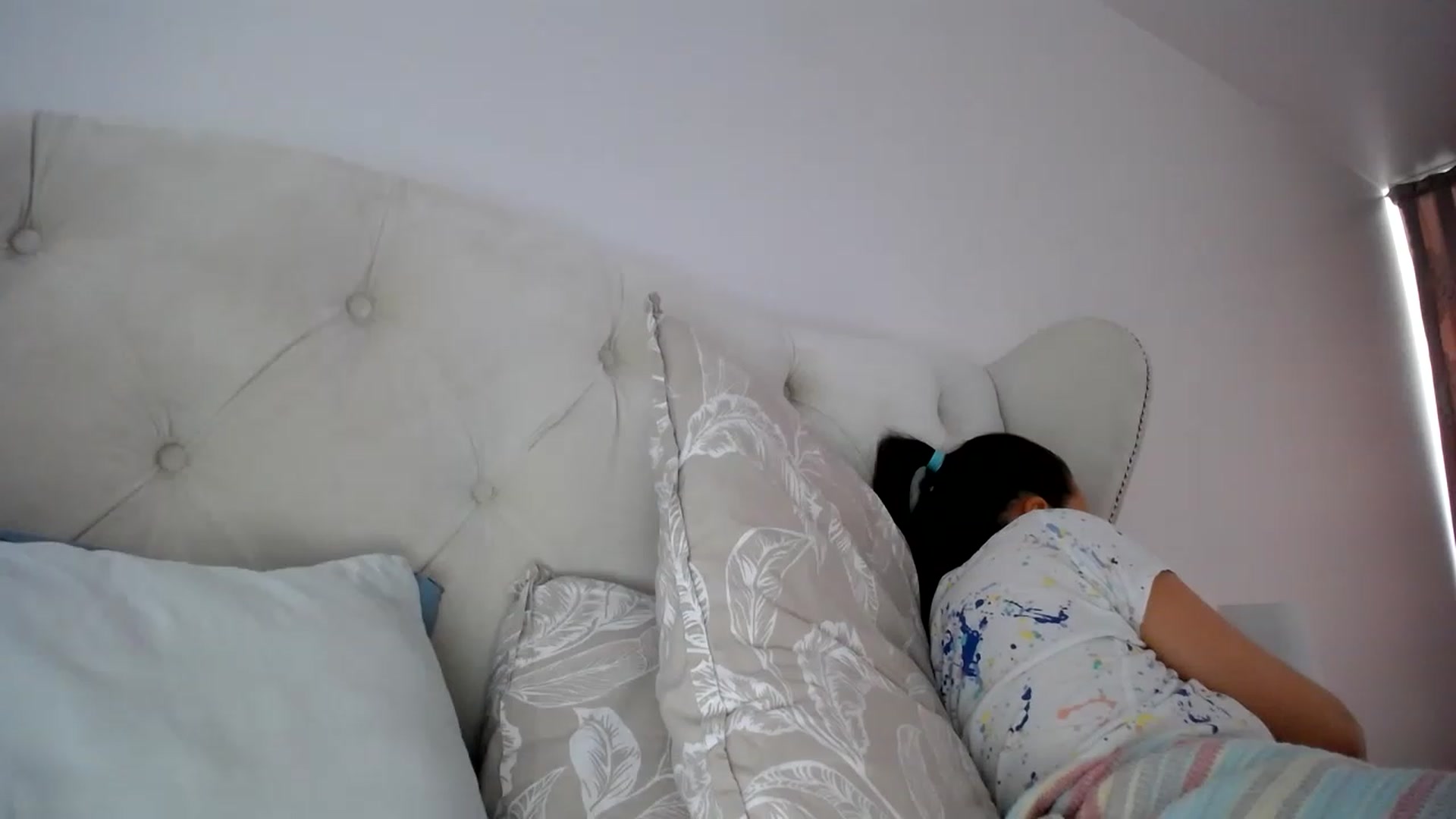 Gallery image thumbnail from L_A_U's myfreecams stream on, 05/22/2023, 10:06 image 13 of 20