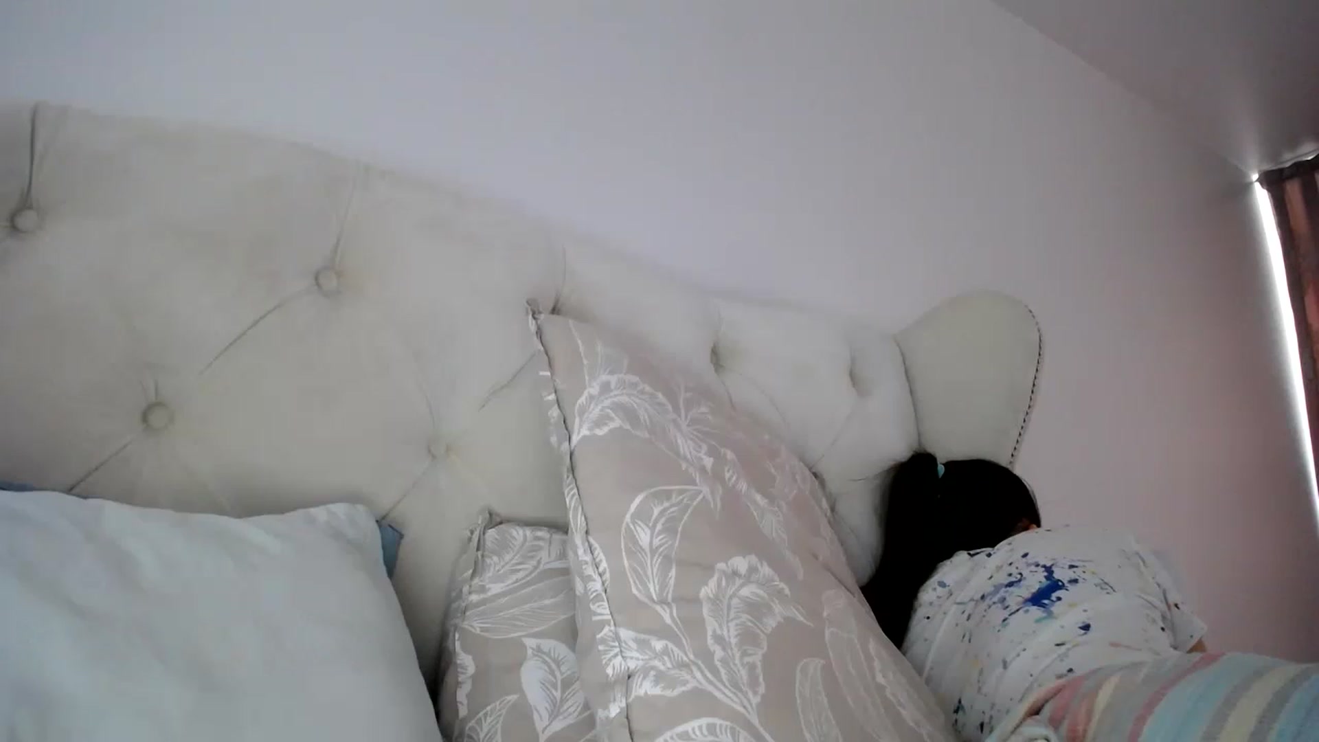 Gallery image thumbnail from L_A_U's myfreecams stream on, 05/22/2023, 10:06 image 19 of 20