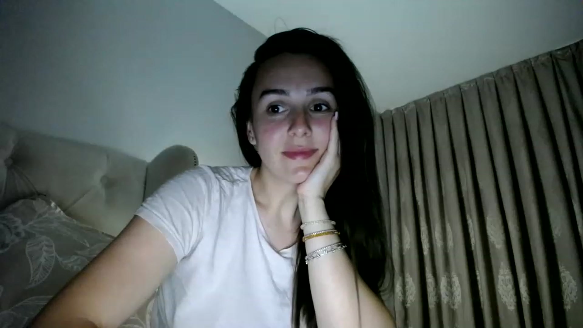 Gallery image thumbnail from L_A_U's myfreecams stream on, 06/04/2023, 02:15 image 18 of 20