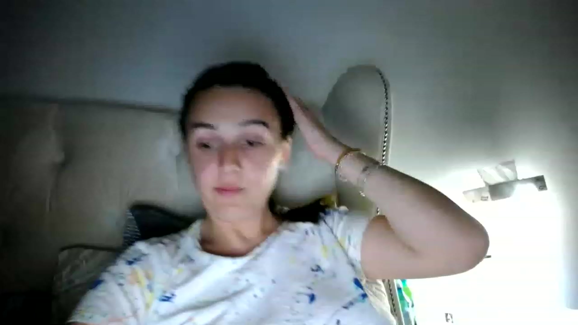 Gallery image thumbnail from L_A_U's myfreecams stream on, 06/07/2023, 22:31 image 2 of 20