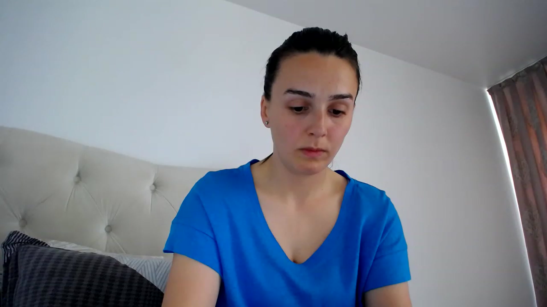 Gallery image thumbnail from L_A_U's myfreecams stream on, 06/08/2023, 12:38 image 14 of 20