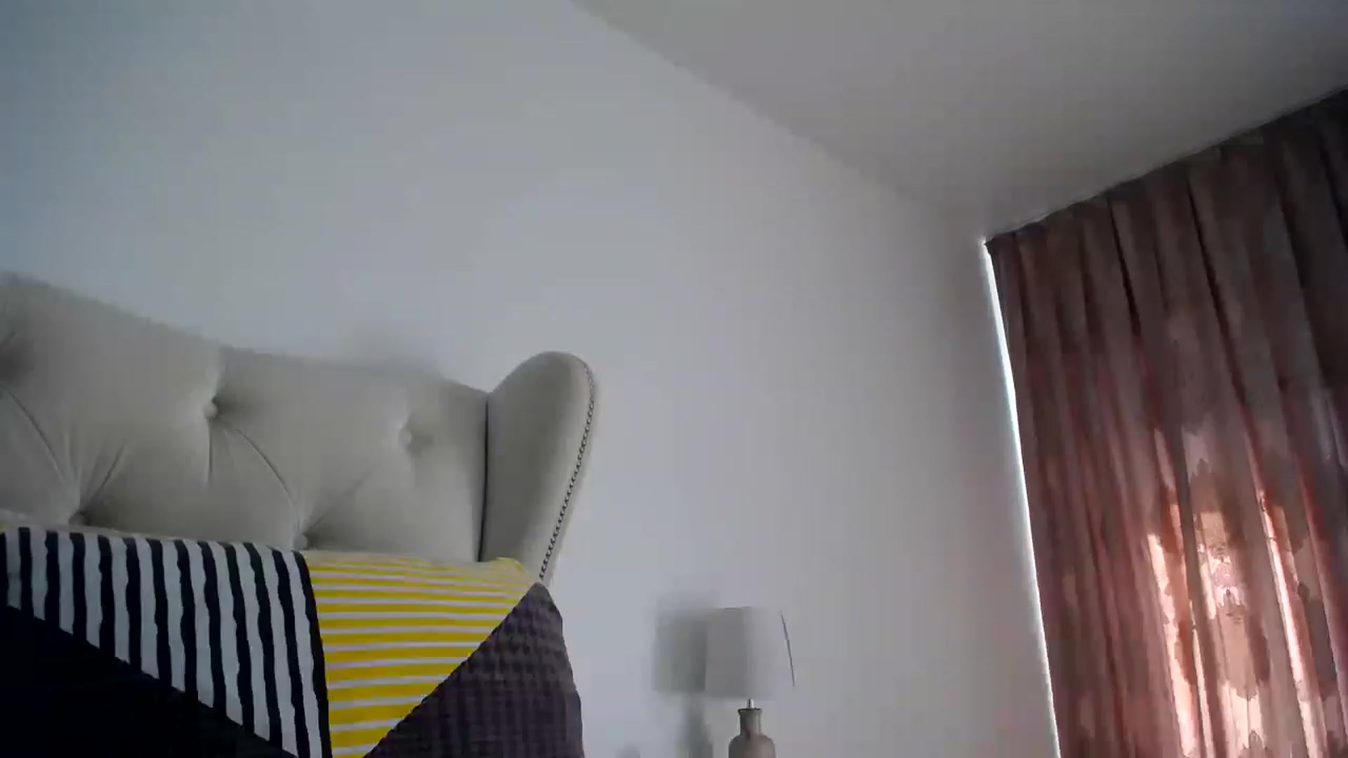 Gallery image thumbnail from L_A_U's myfreecams stream on, 06/09/2023, 07:13 image 20 of 20