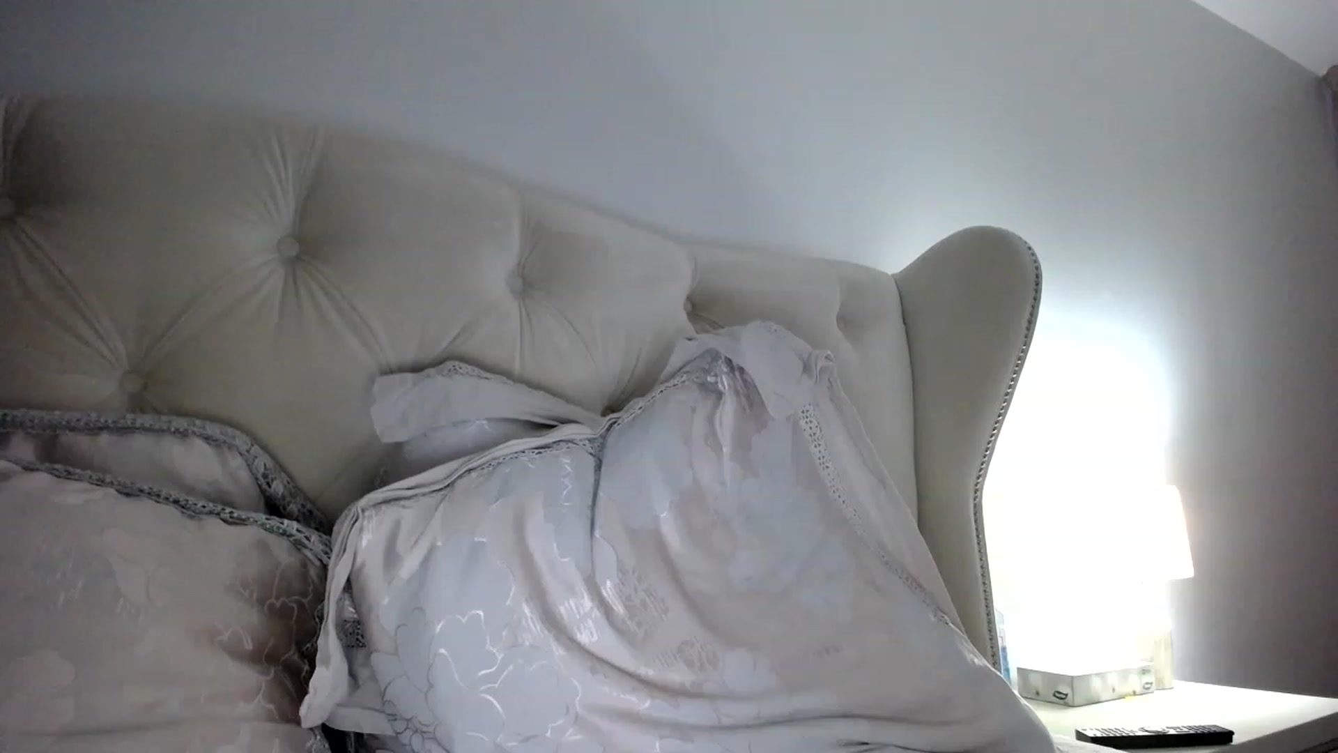 Gallery image thumbnail from L_A_U's myfreecams stream on, 06/15/2023, 17:15 image 18 of 20