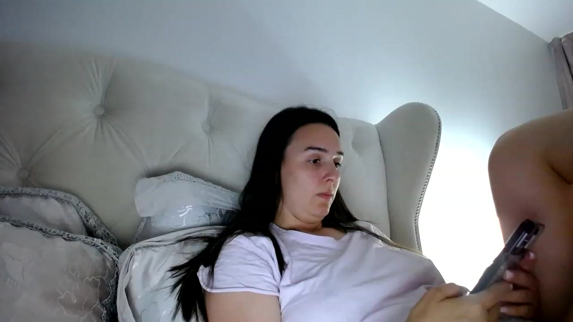 Gallery image thumbnail from L_A_U's myfreecams stream on, 06/15/2023, 17:15 image 5 of 20