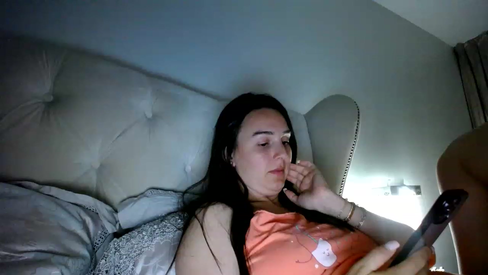 Gallery image thumbnail from L_A_U's myfreecams stream on, 06/15/2023, 22:13 image 14 of 20