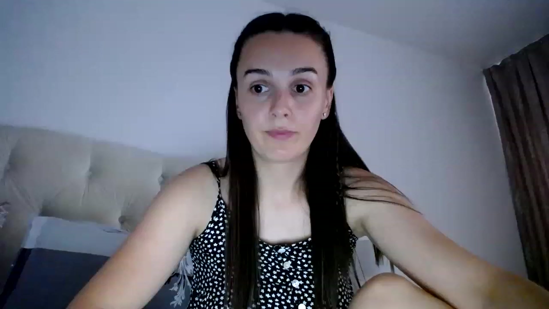 Gallery image thumbnail from L_A_U's myfreecams stream on, 06/24/2023, 16:31 image 3 of 20