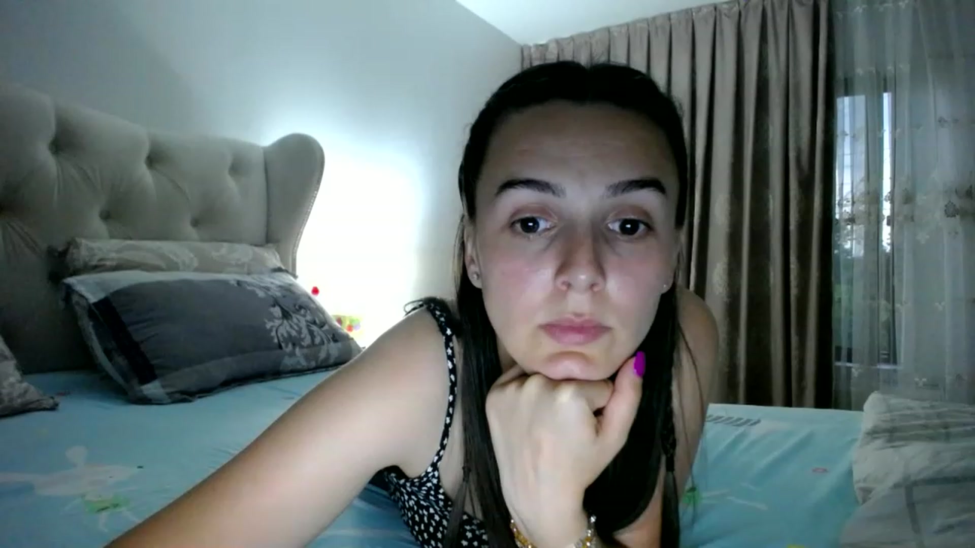 Gallery image thumbnail from L_A_U's myfreecams stream on, 06/24/2023, 17:55 image 5 of 20
