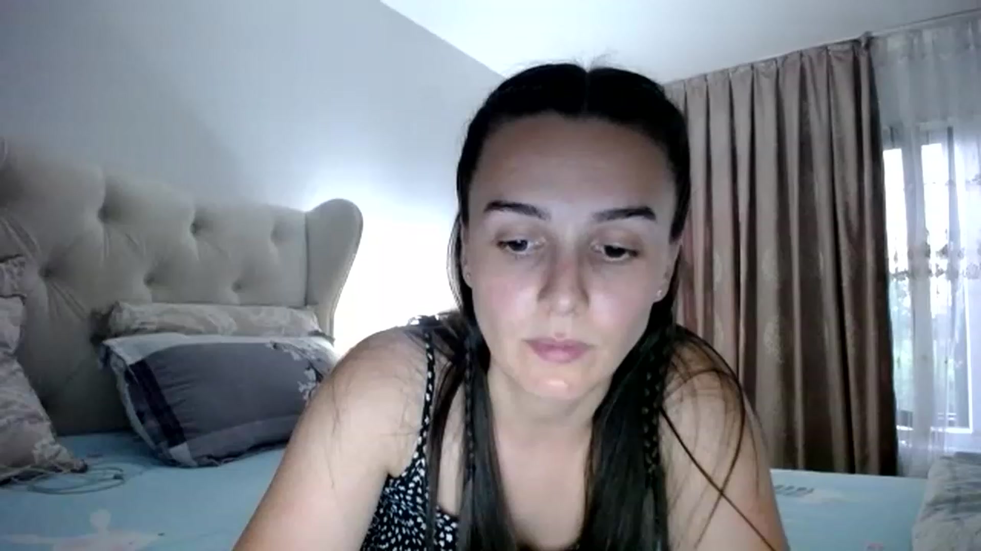 Gallery image thumbnail from L_A_U's myfreecams stream on, 06/24/2023, 17:55 image 1 of 20