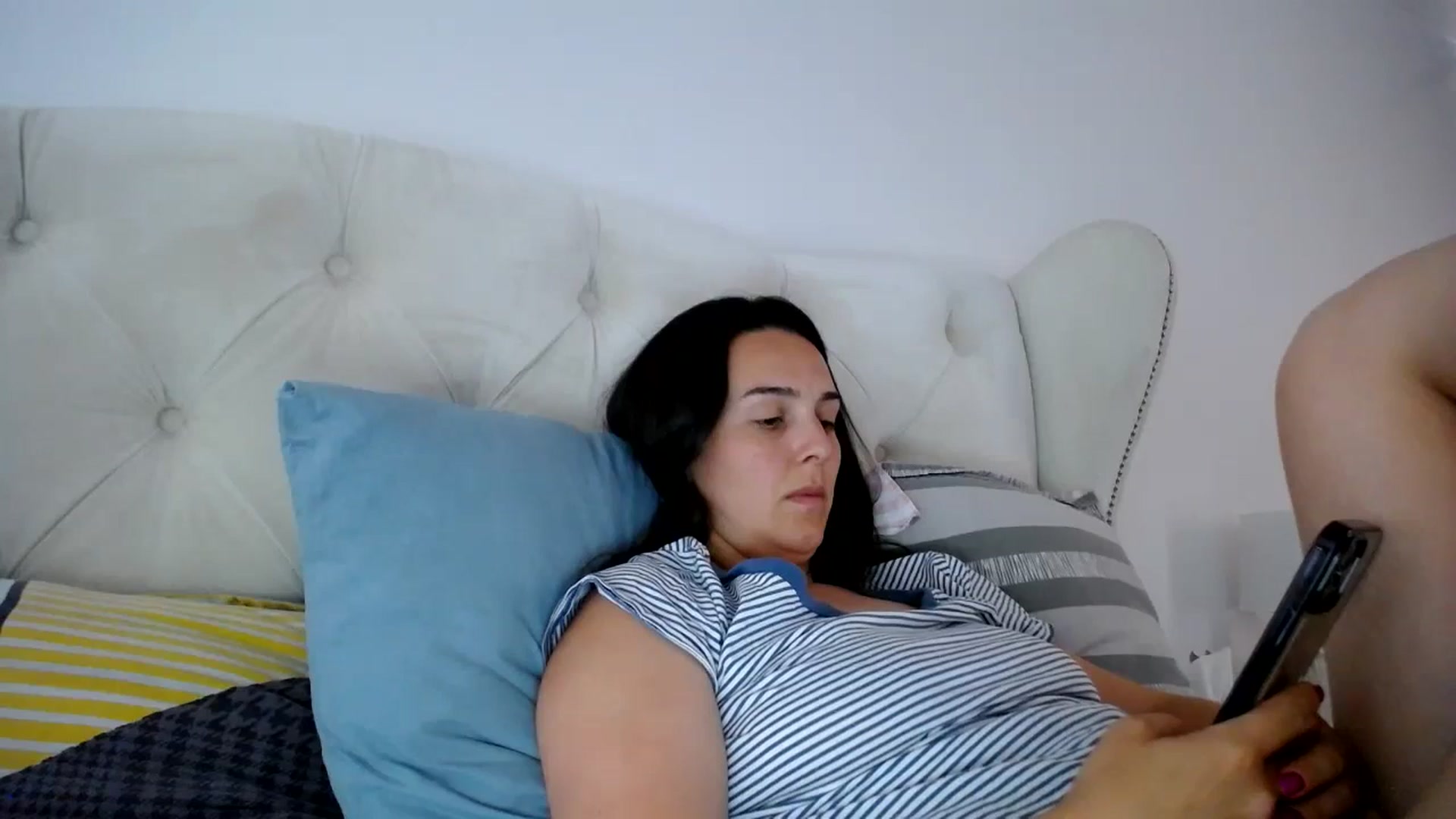 Gallery image thumbnail from L_A_U's myfreecams stream on, 07/04/2023, 12:05 image 5 of 20