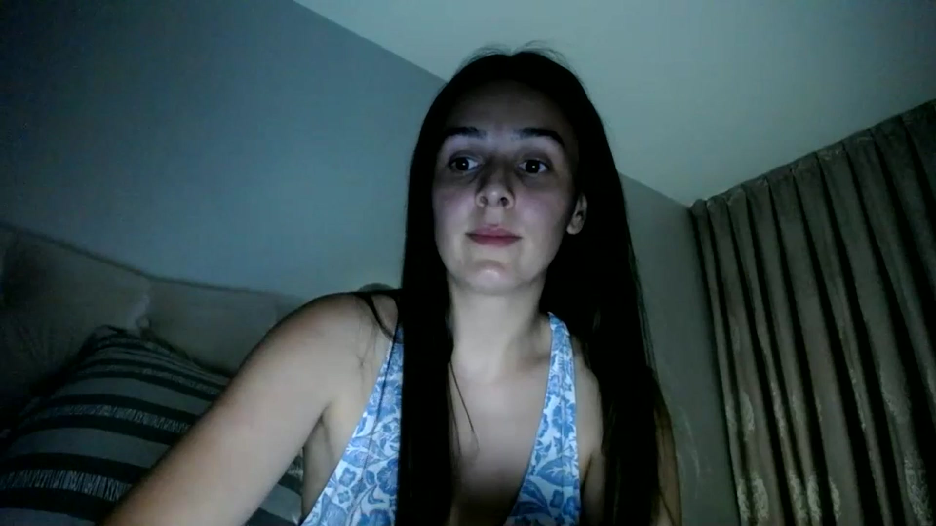 Gallery image thumbnail from L_A_U's myfreecams stream on, 07/04/2023, 22:43 image 14 of 20