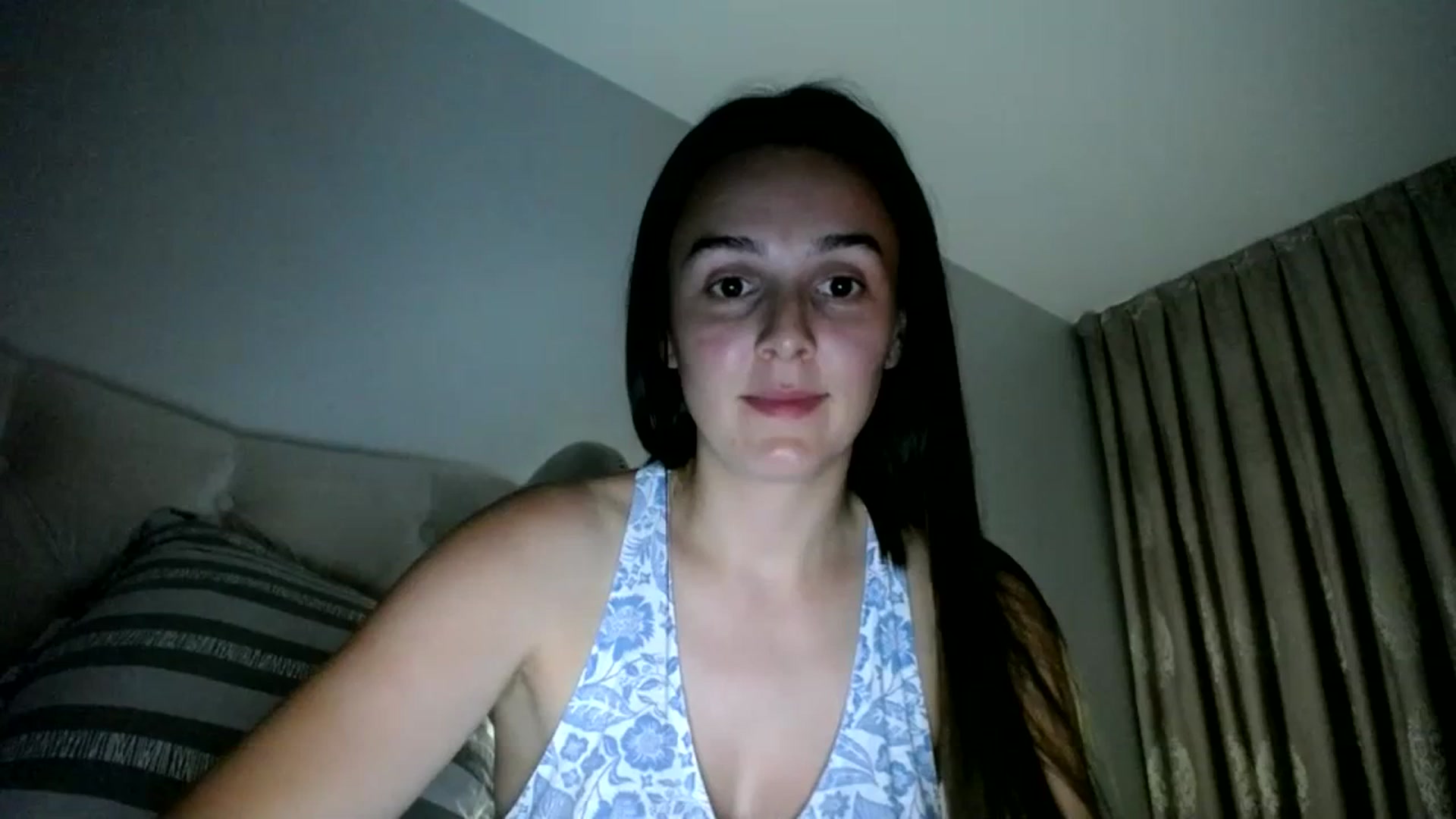 Gallery image thumbnail from L_A_U's myfreecams stream on, 07/04/2023, 22:43 image 15 of 20