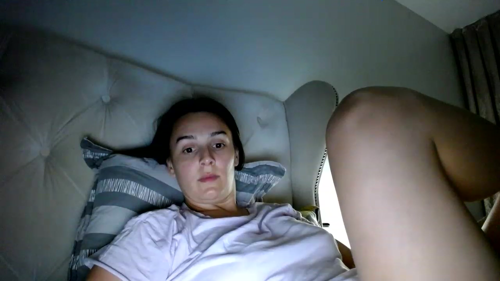 Gallery image thumbnail from L_A_U's myfreecams stream on, 07/06/2023, 23:19 image 10 of 20