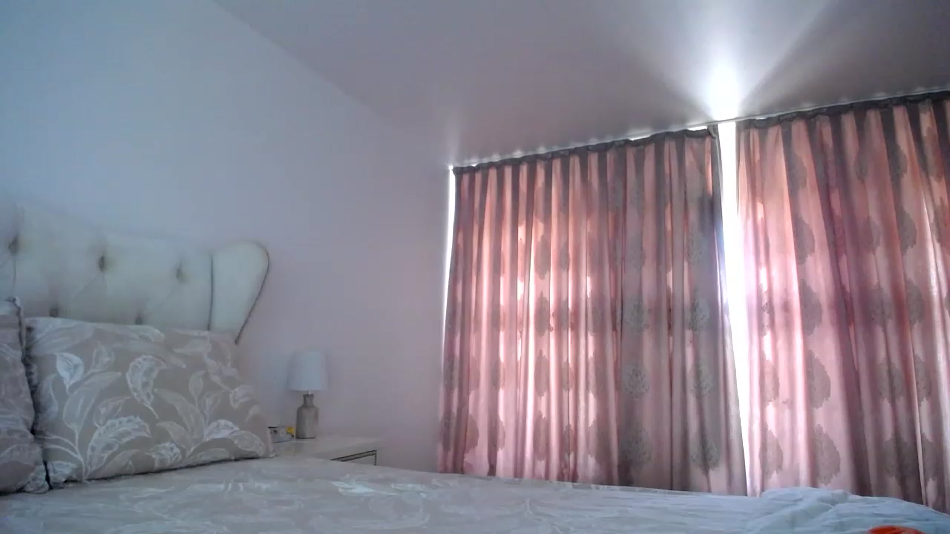 Gallery image thumbnail from L_A_U's myfreecams stream on, 07/13/2023, 11:27 image 14 of 20