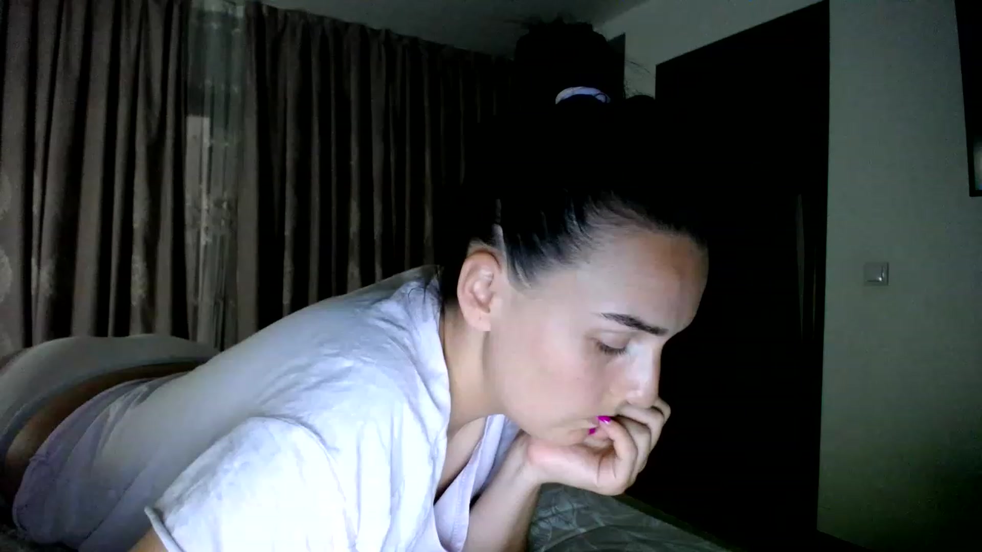 Gallery image thumbnail from L_A_U's myfreecams stream on, 07/13/2023, 21:04 image 14 of 20