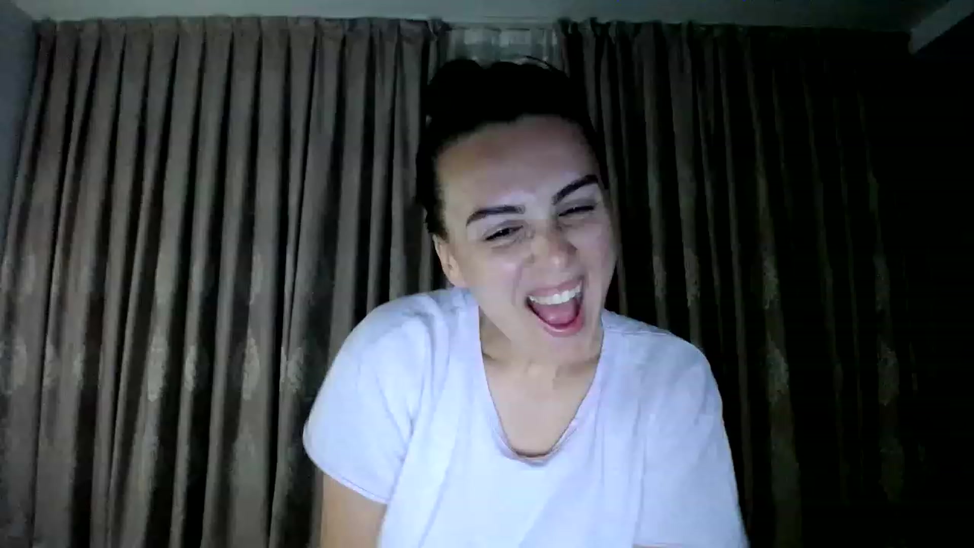 Gallery image thumbnail from L_A_U's myfreecams stream on, 07/13/2023, 22:22 image 7 of 20