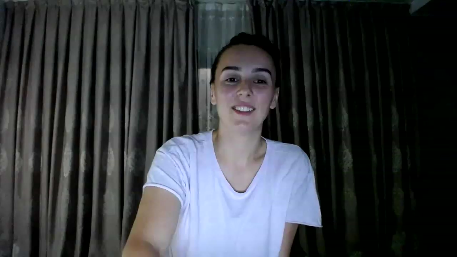 Gallery image thumbnail from L_A_U's myfreecams stream on, 07/13/2023, 22:22 image 16 of 20