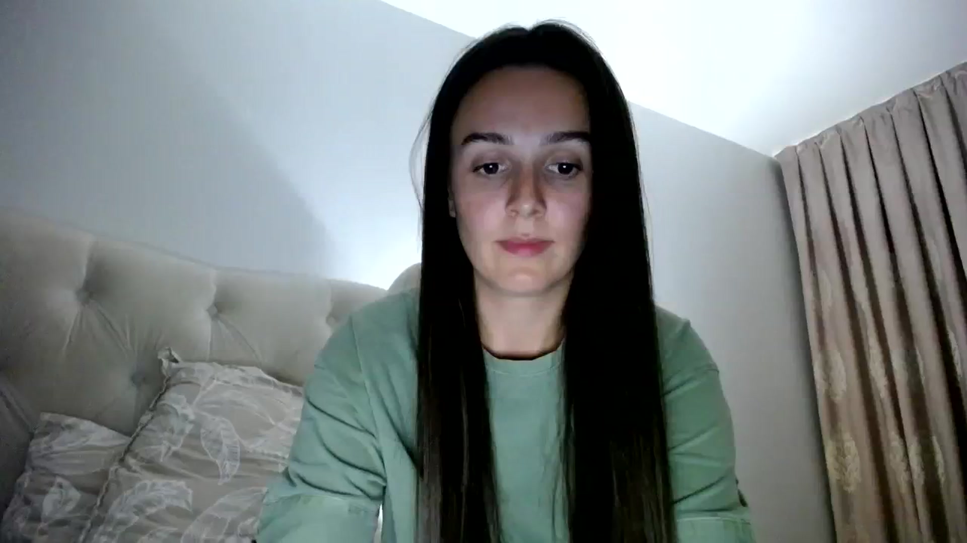 Gallery image thumbnail from L_A_U's myfreecams stream on, 07/29/2023, 19:31 image 1 of 20