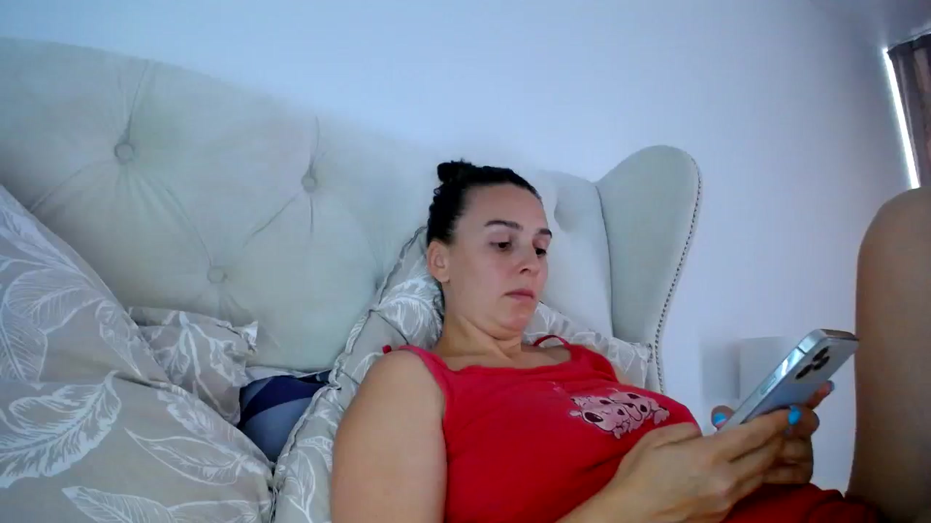 Gallery image thumbnail from L_A_U's myfreecams stream on, 08/14/2023, 10:23 image 20 of 20