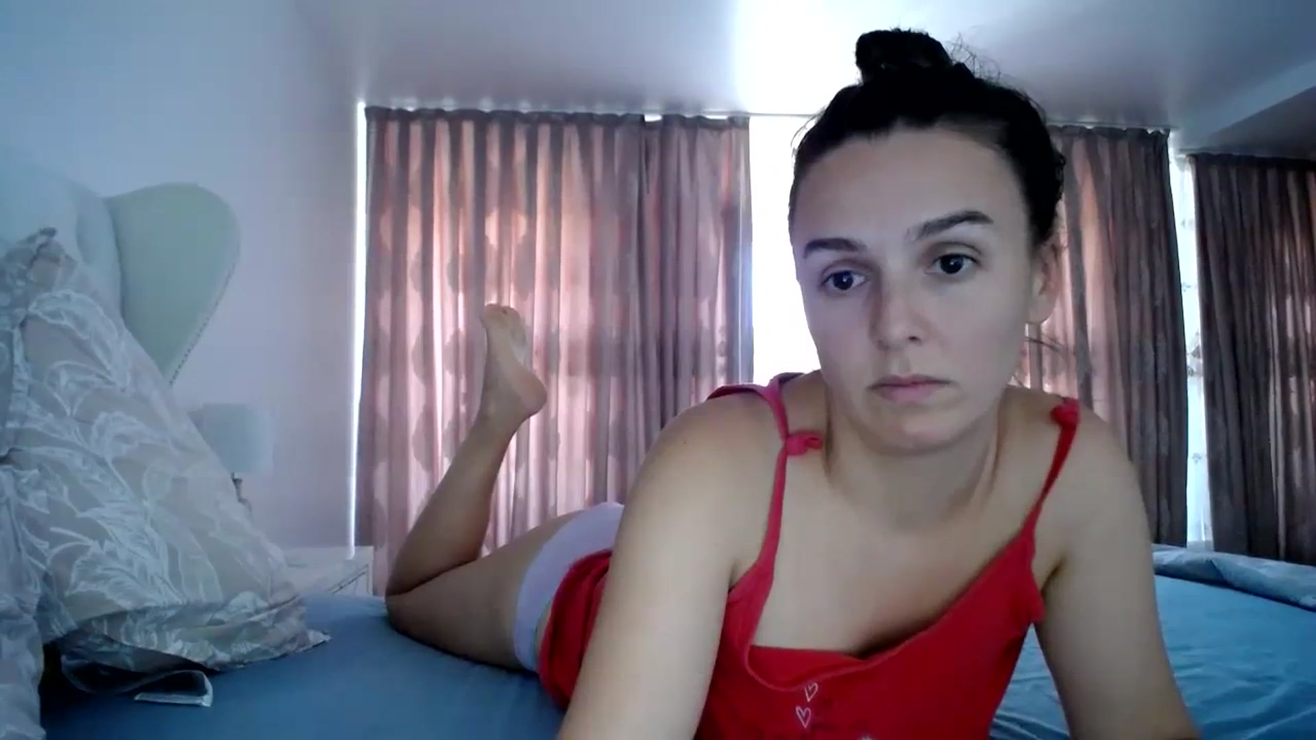 Gallery image thumbnail from L_A_U's myfreecams stream on, 08/14/2023, 12:09 image 8 of 20