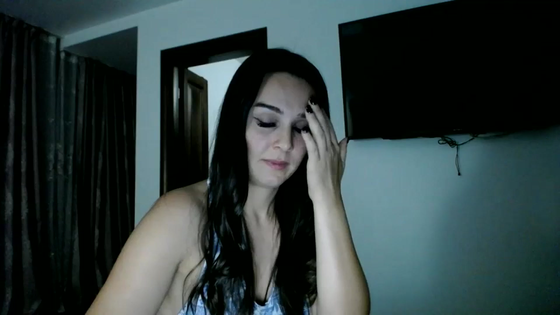 Gallery image thumbnail from L_A_U's myfreecams stream on, 09/03/2023, 24:59 image 13 of 20