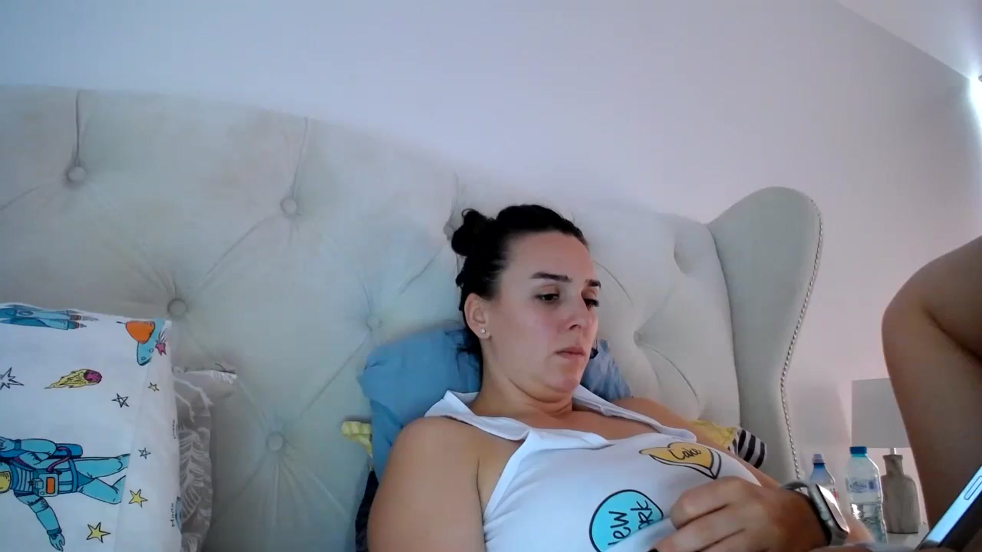Gallery image thumbnail from L_A_U's myfreecams stream on, 09/14/2023, 08:15 image 8 of 20