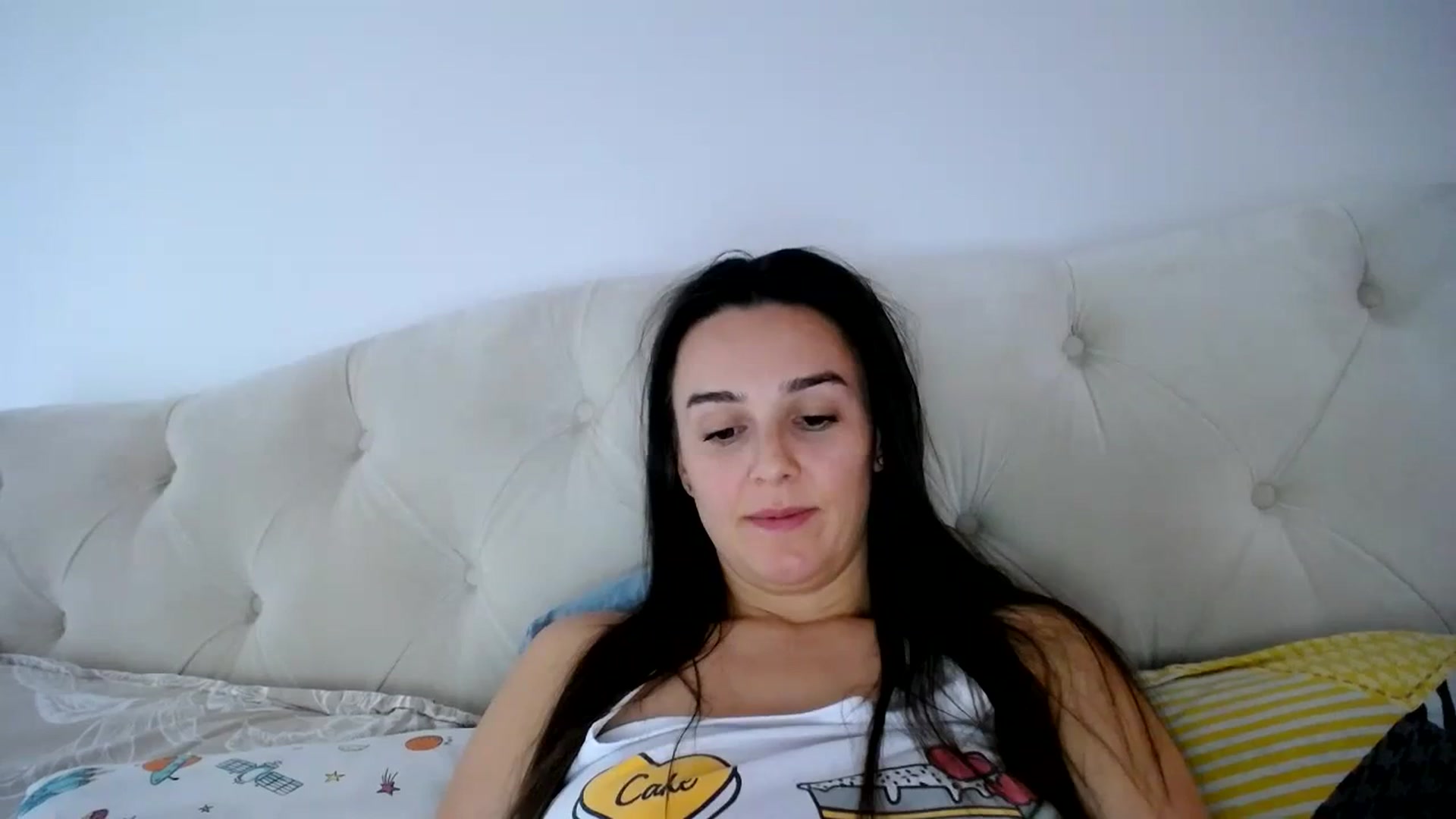 Gallery image thumbnail from L_A_U's myfreecams stream on, 09/14/2023, 11:40 image 10 of 20