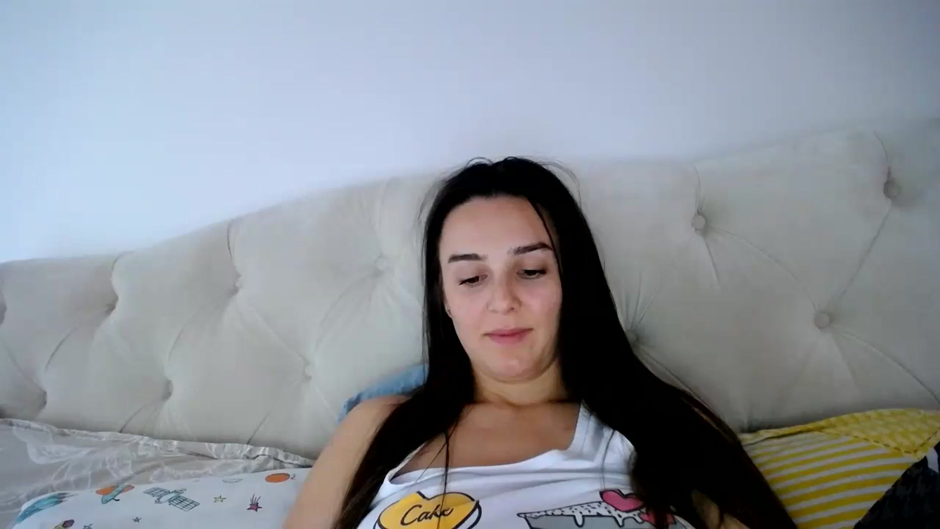 Gallery image thumbnail from L_A_U's myfreecams stream on, 09/14/2023, 11:40 image 9 of 20