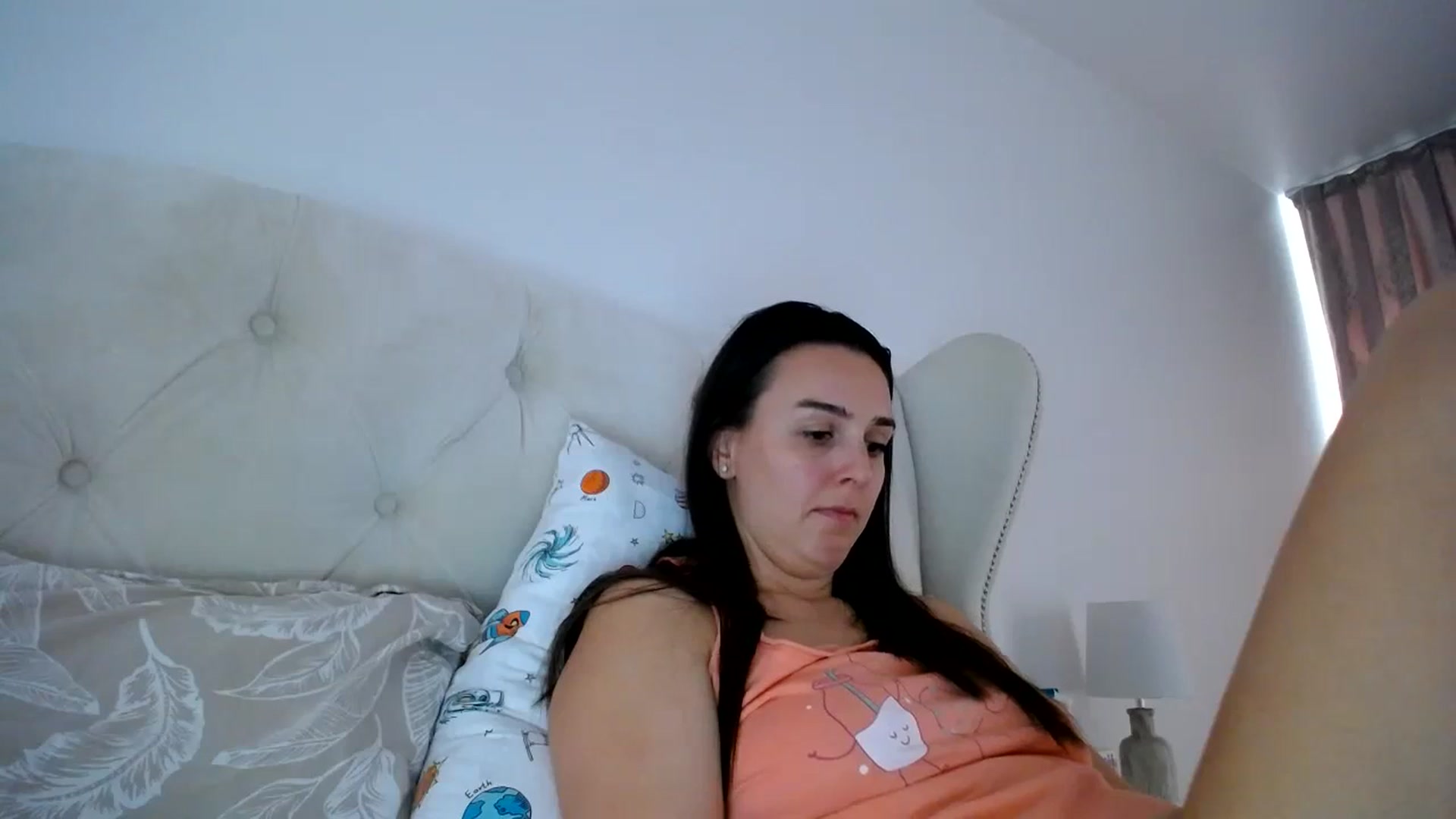Gallery image thumbnail from L_A_U's myfreecams stream on, 09/15/2023, 08:06 image 7 of 20