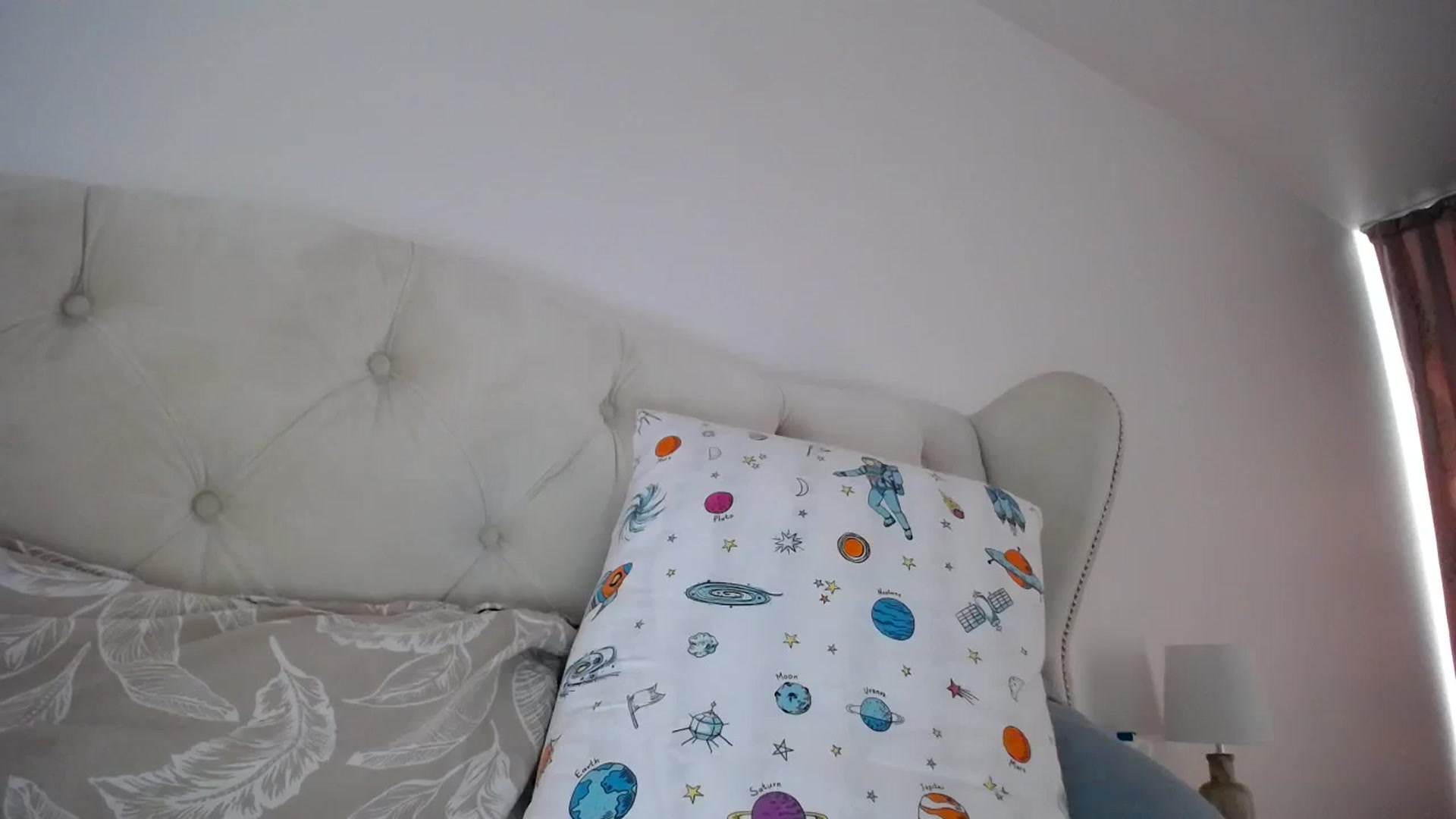 Gallery image thumbnail from L_A_U's myfreecams stream on, 09/15/2023, 08:06 image 12 of 20