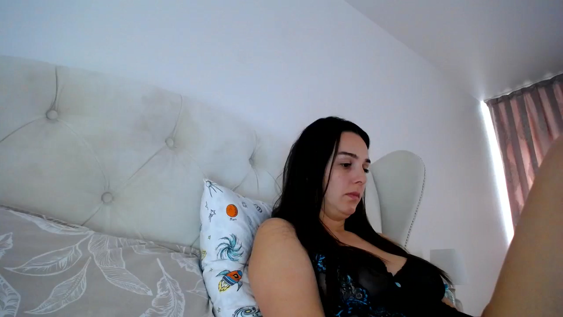 Gallery image thumbnail from L_A_U's myfreecams stream on, 09/15/2023, 10:05 image 20 of 20
