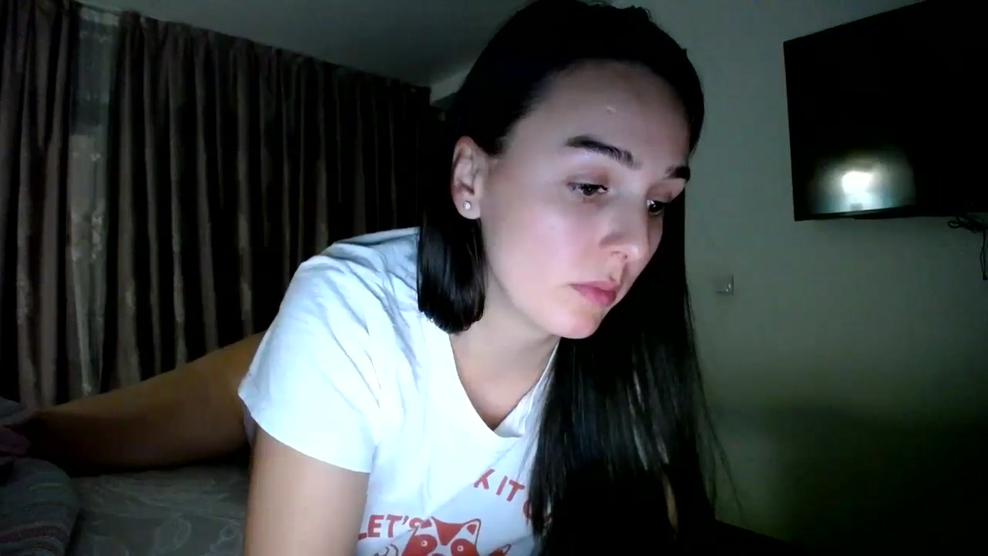 Gallery image thumbnail from L_A_U's myfreecams stream on, 09/15/2023, 20:38 image 10 of 20
