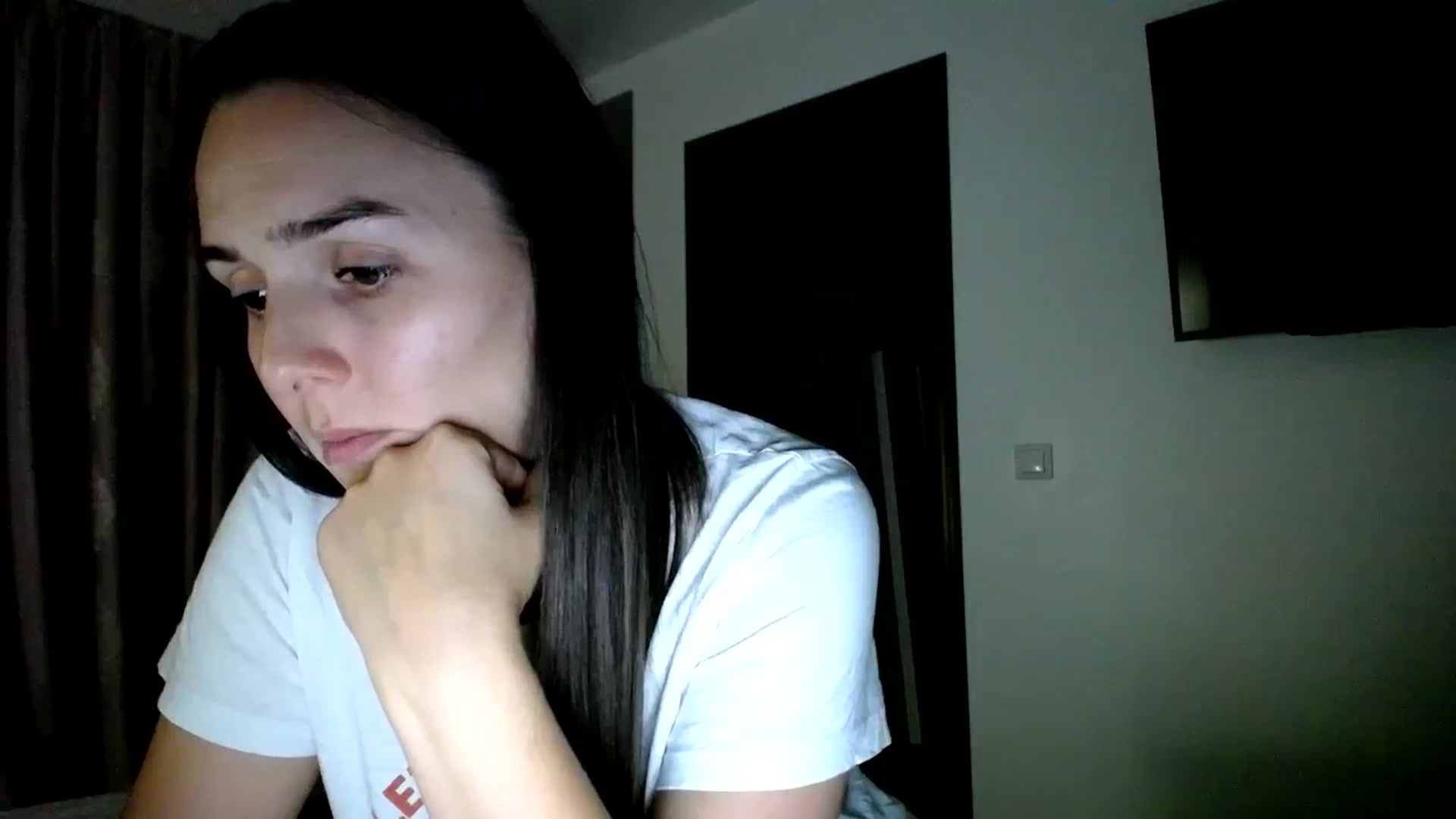 Gallery image thumbnail from L_A_U's myfreecams stream on, 09/15/2023, 20:38 image 6 of 20