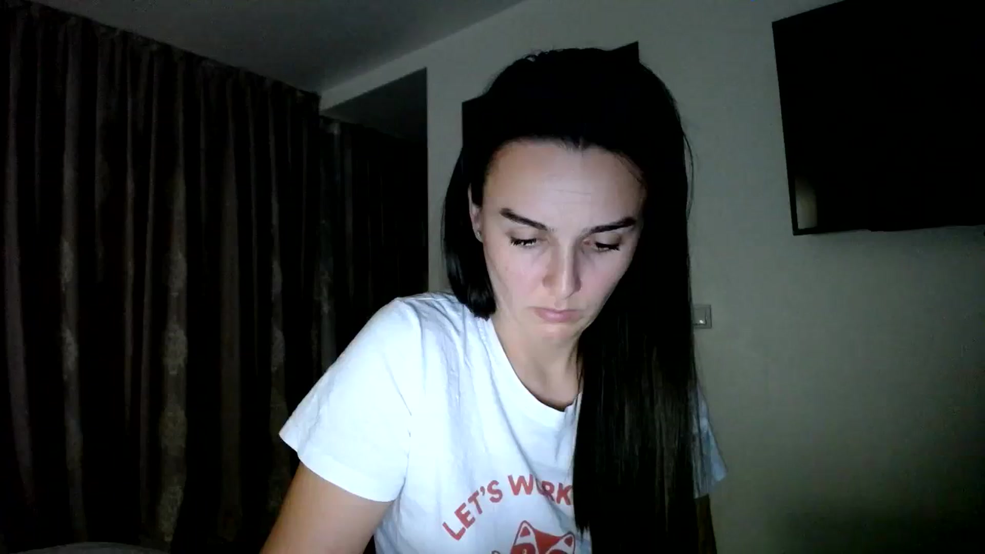 Gallery image thumbnail from L_A_U's myfreecams stream on, 09/15/2023, 20:38 image 9 of 20