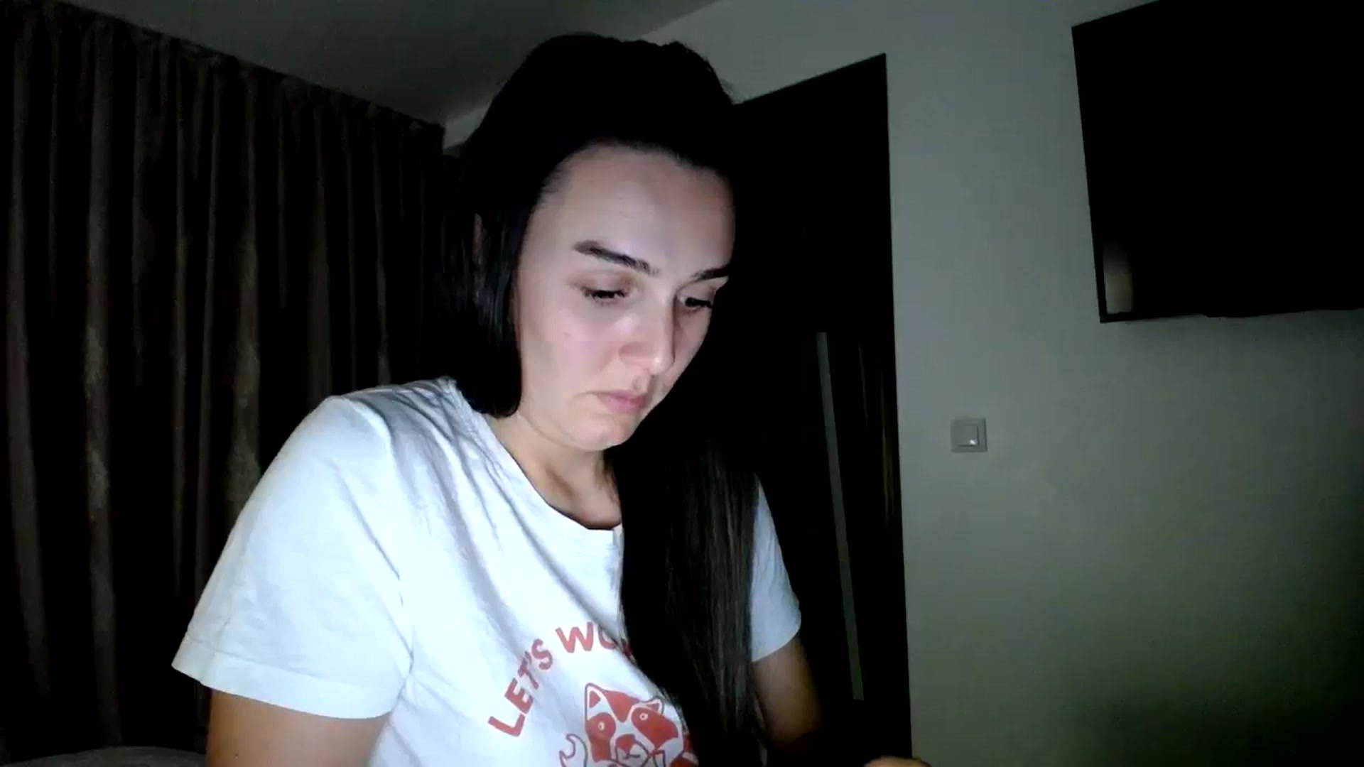 Gallery image thumbnail from L_A_U's myfreecams stream on, 09/15/2023, 20:38 image 4 of 20