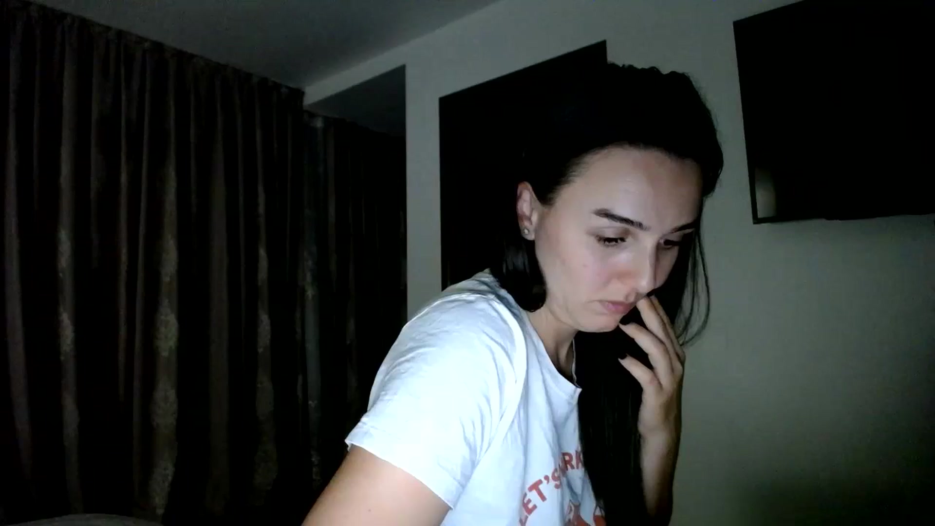 Gallery image thumbnail from L_A_U's myfreecams stream on, 09/15/2023, 20:38 image 8 of 20