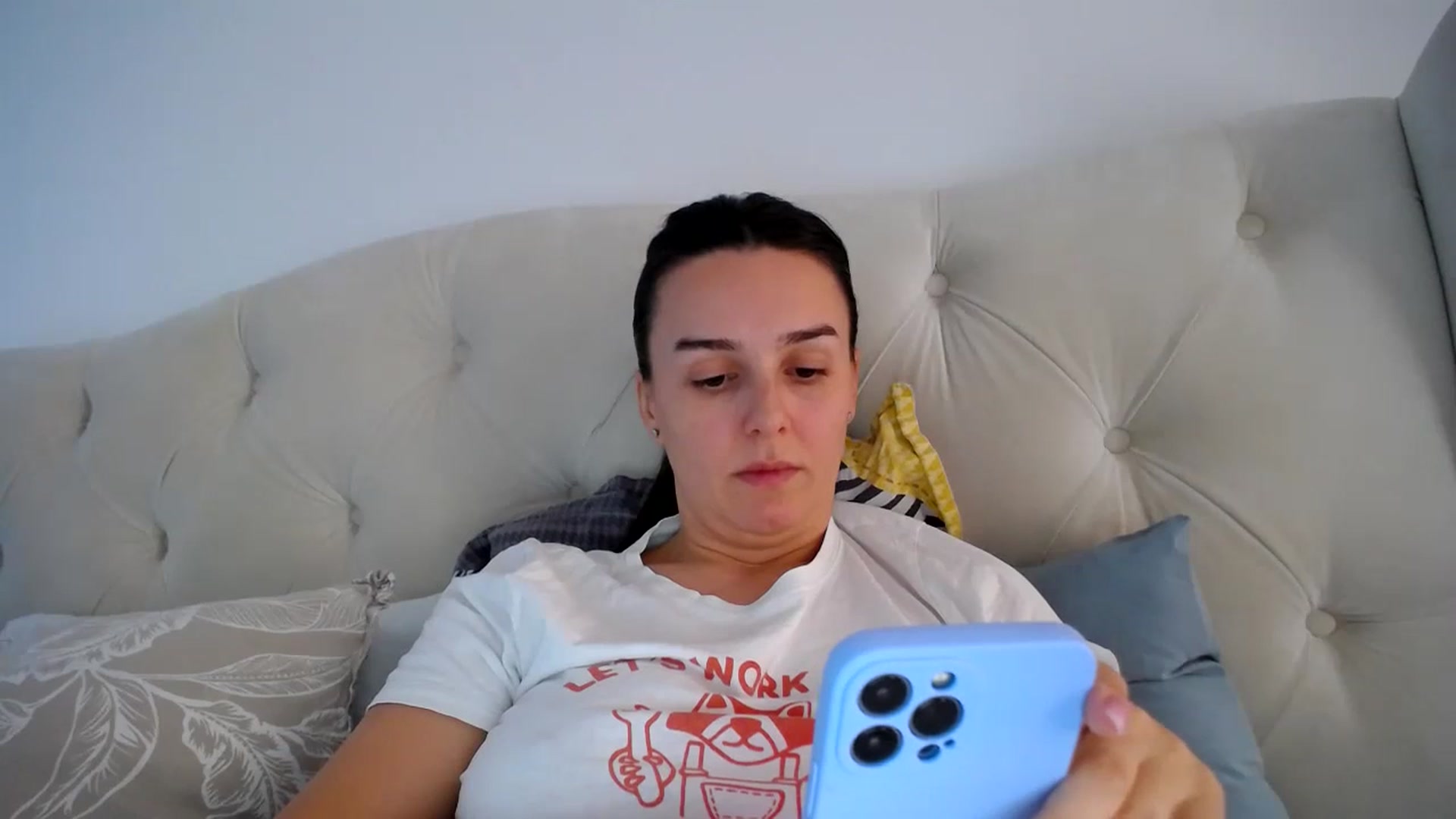 Gallery image thumbnail from L_A_U's myfreecams stream on, 10/10/2023, 08:52 image 3 of 20