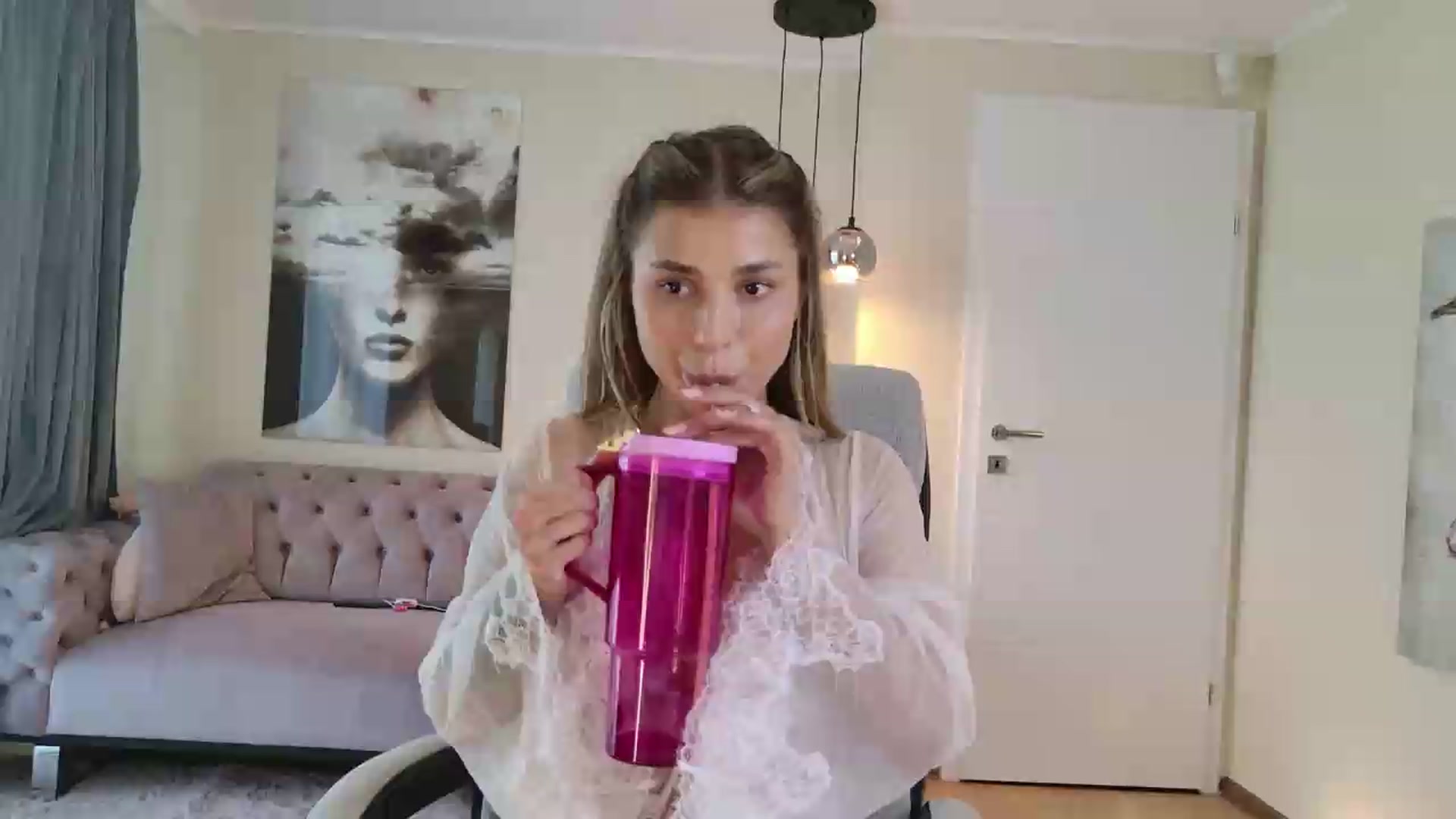 Gallery image thumbnail from L_Godess_'s myfreecams stream on, 07/18/2026, 10:56 image 1 of 20