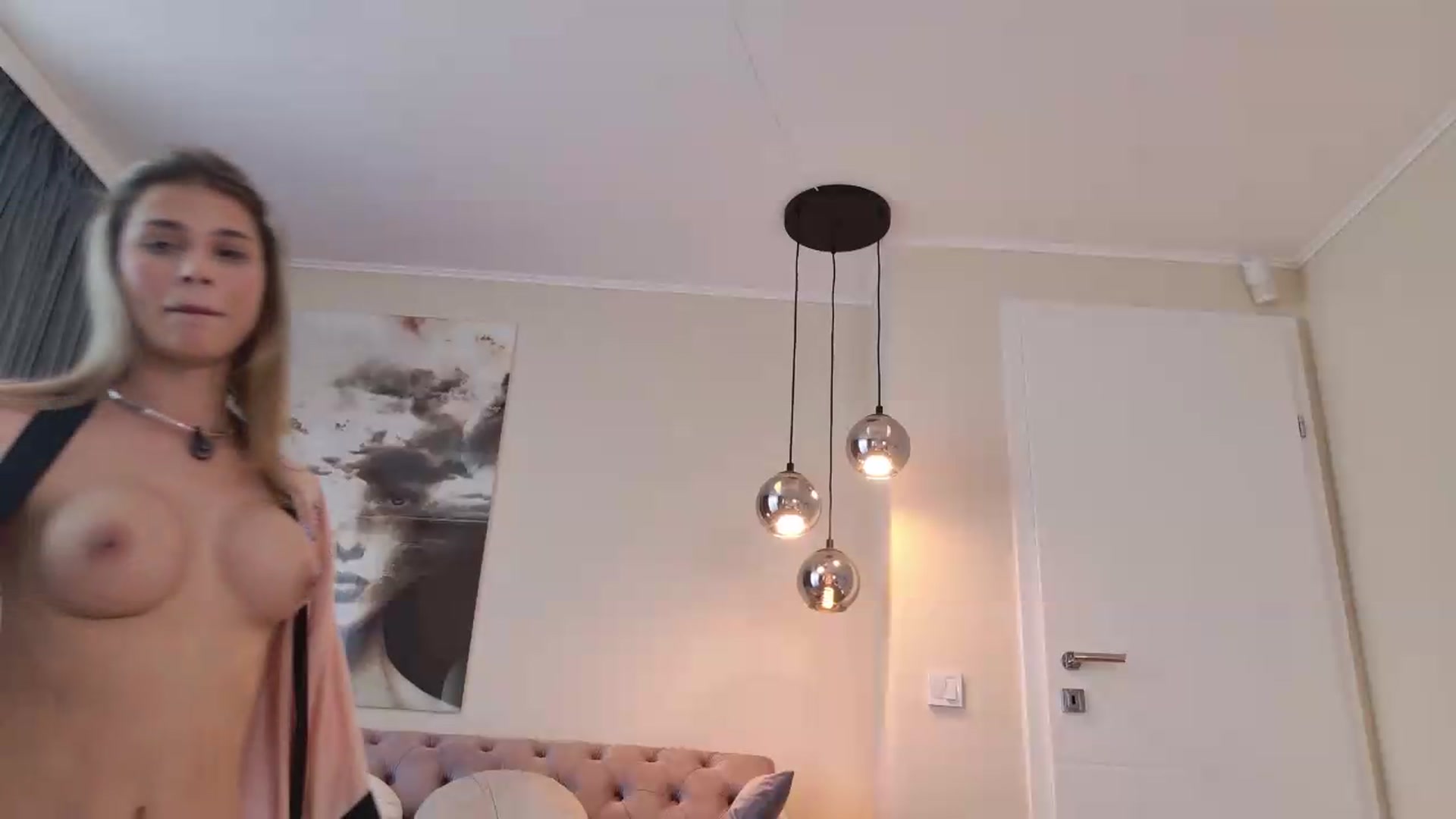 Gallery image thumbnail from L_Godess_'s myfreecams stream on, 08/05/2026, 12:06 image 8 of 20