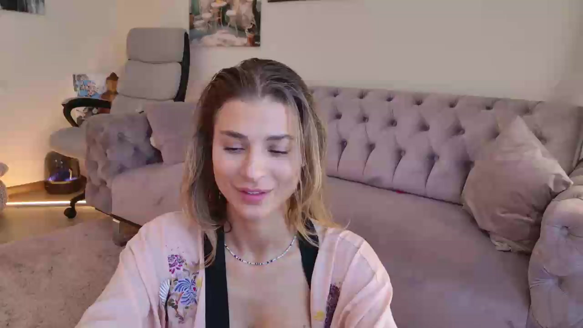 Gallery image thumbnail from L_Godess_'s myfreecams stream on, 09/09/2026, 12:28 image 11 of 20