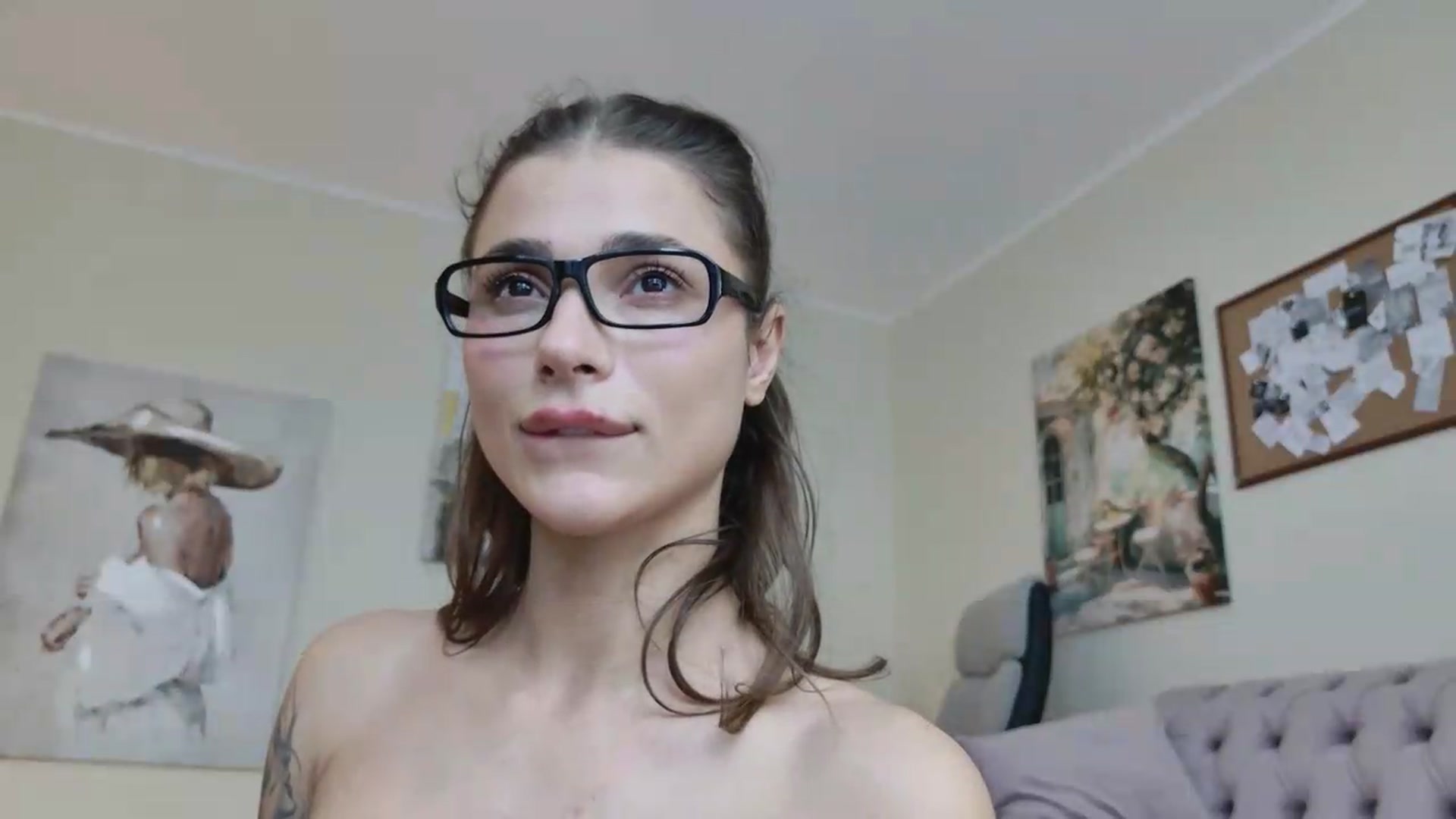 Gallery image thumbnail from L_Godess_'s myfreecams stream on, 09/23/2026, 07:28 image 20 of 20