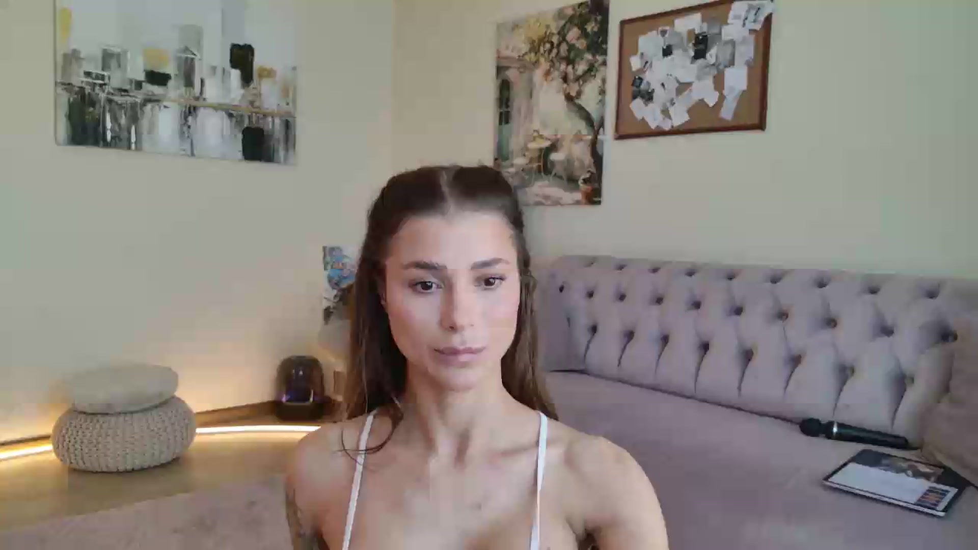 Gallery image thumbnail from L_Godess_'s myfreecams stream on, 09/29/2026, 07:16 image 19 of 20