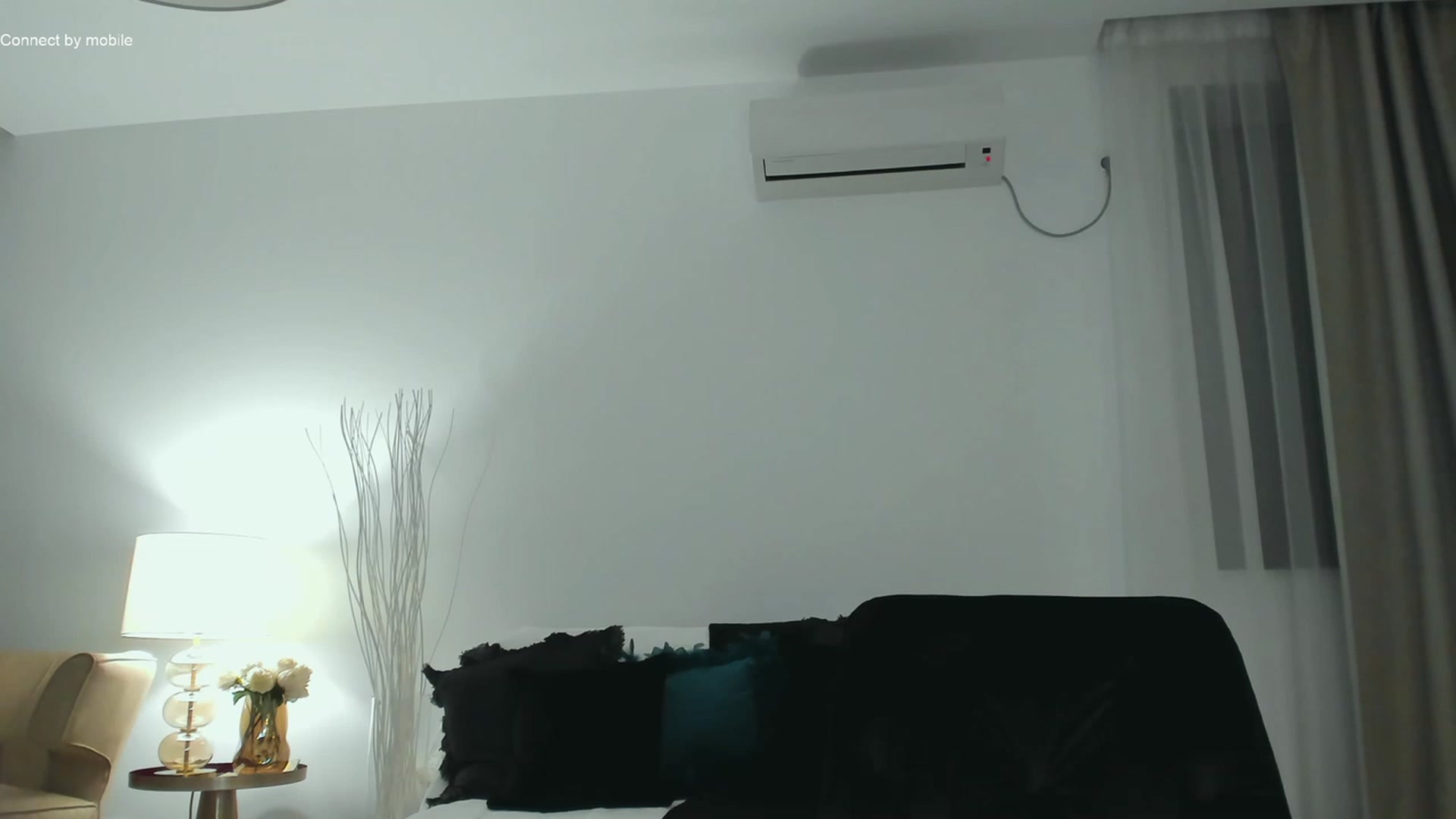 Gallery image thumbnail from L_U_A_'s myfreecams stream on, 11/22/2022, 19:09 image 12 of 20