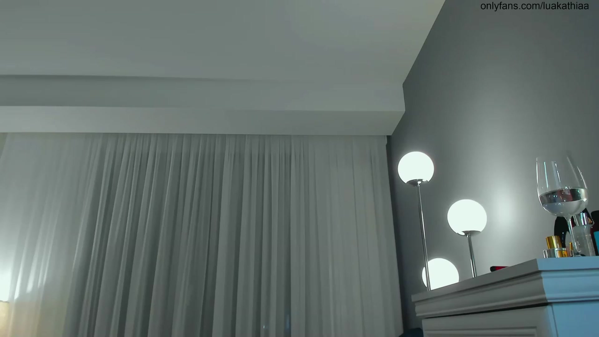 Gallery image thumbnail from L_U_A_'s myfreecams stream on, 06/13/2023, 20:29 image 5 of 20