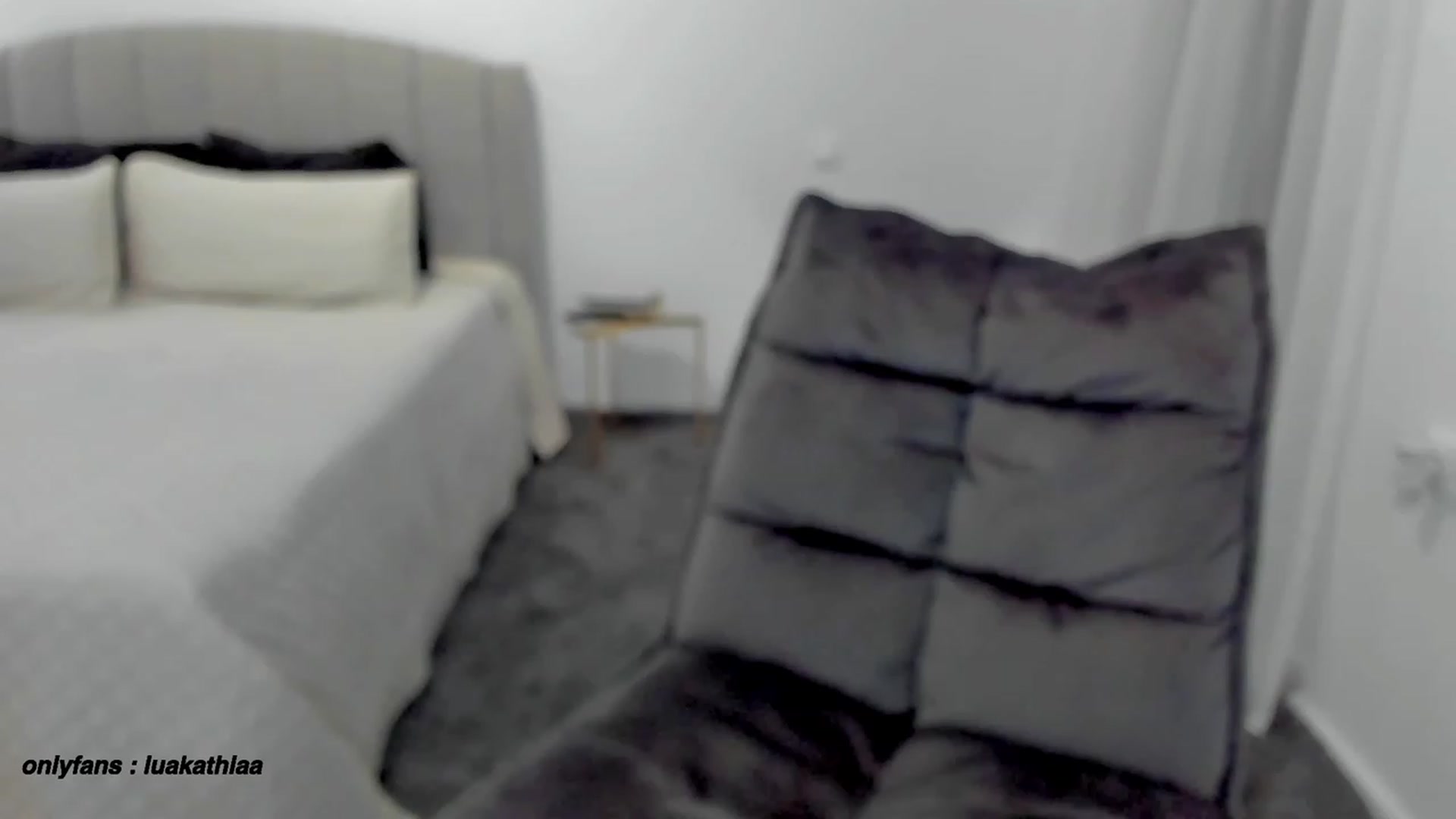 Gallery image thumbnail from L_U_A_'s myfreecams stream on, 10/17/2023, 18:26 image 20 of 20