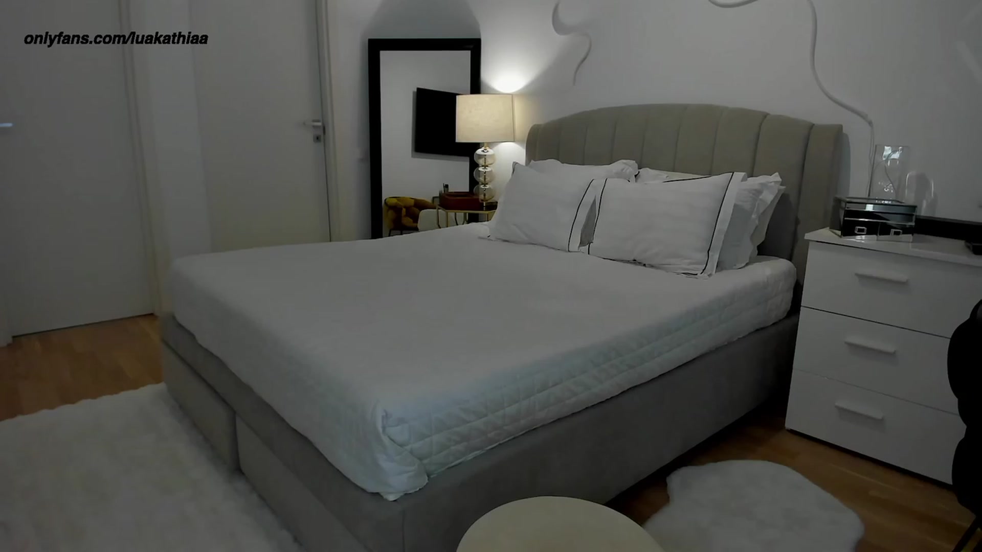 Gallery image thumbnail from L_U_A_'s myfreecams stream on, 01/18/2024, 15:14 image 1 of 20