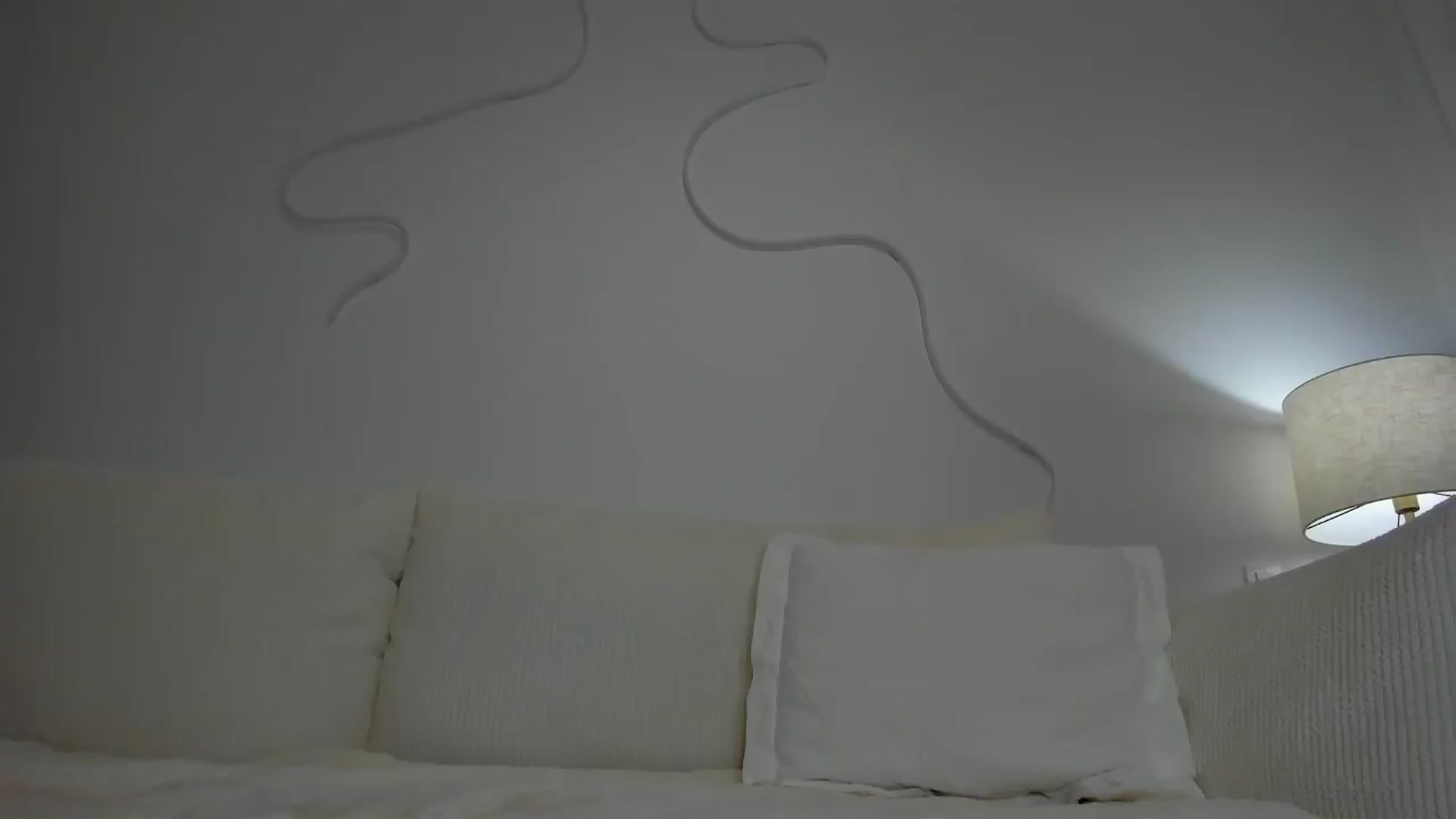 Gallery image thumbnail from L_U_A_'s myfreecams stream on, 04/05/2024, 20:29 image 19 of 20